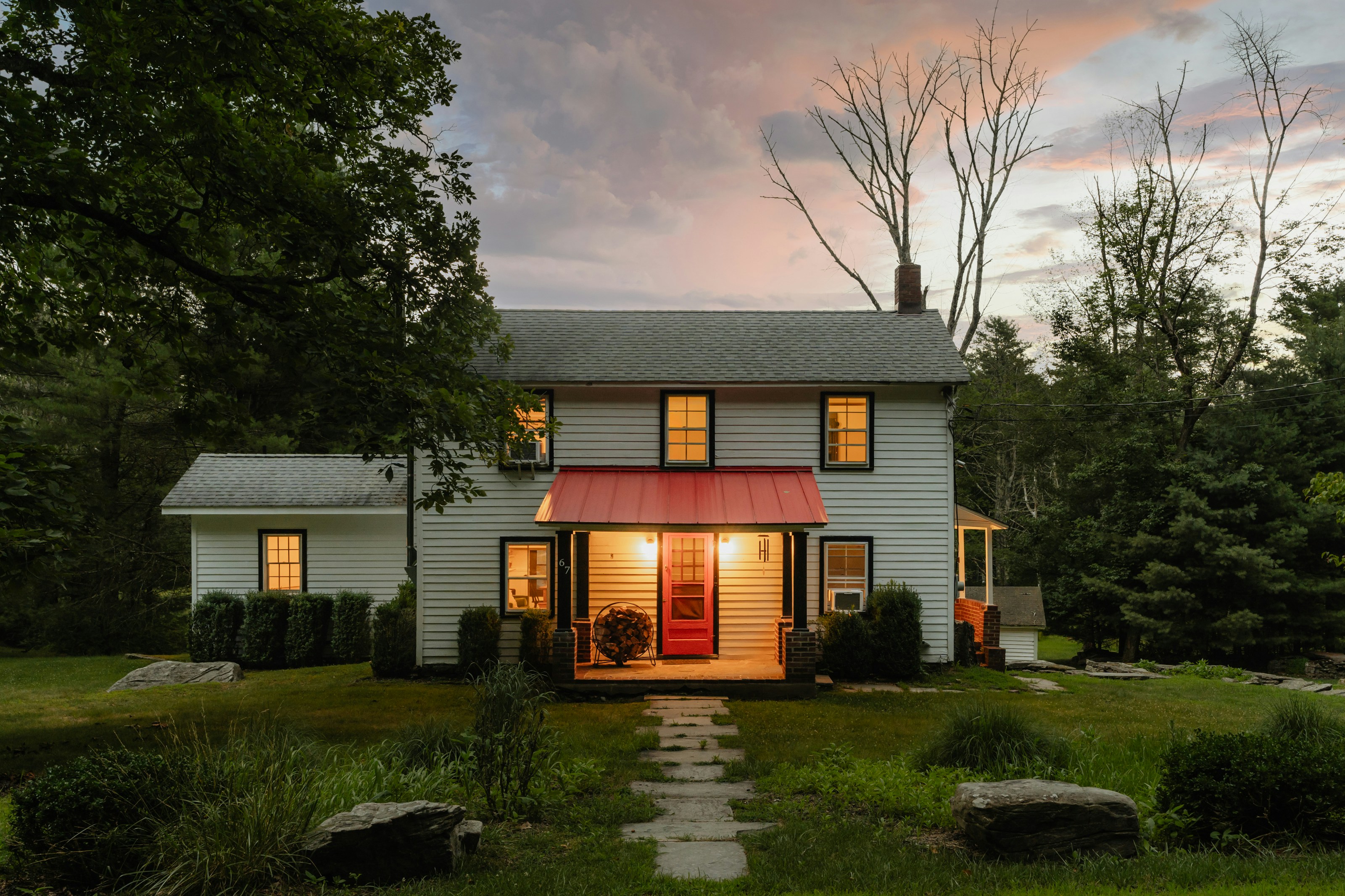 El exterior de una casa | Fuente: Unsplash