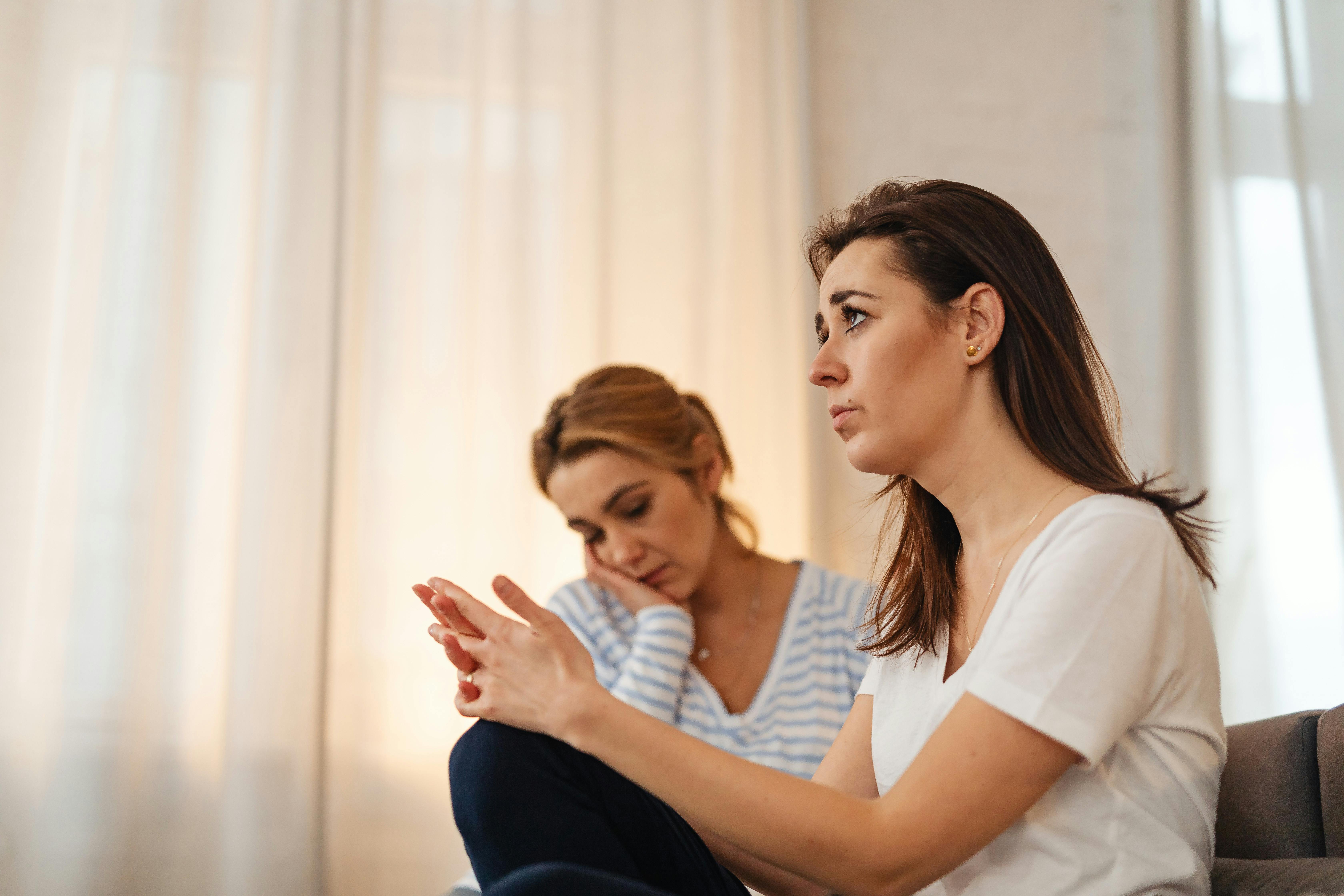 Dos mujeres que no se llevan bien | Fuente: Pexels