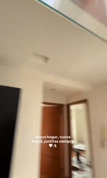 Imagen del nuevo departamento de Romina Marcos junto a su novia Laura Salazar. | Fuente: TikTok/romimarcos