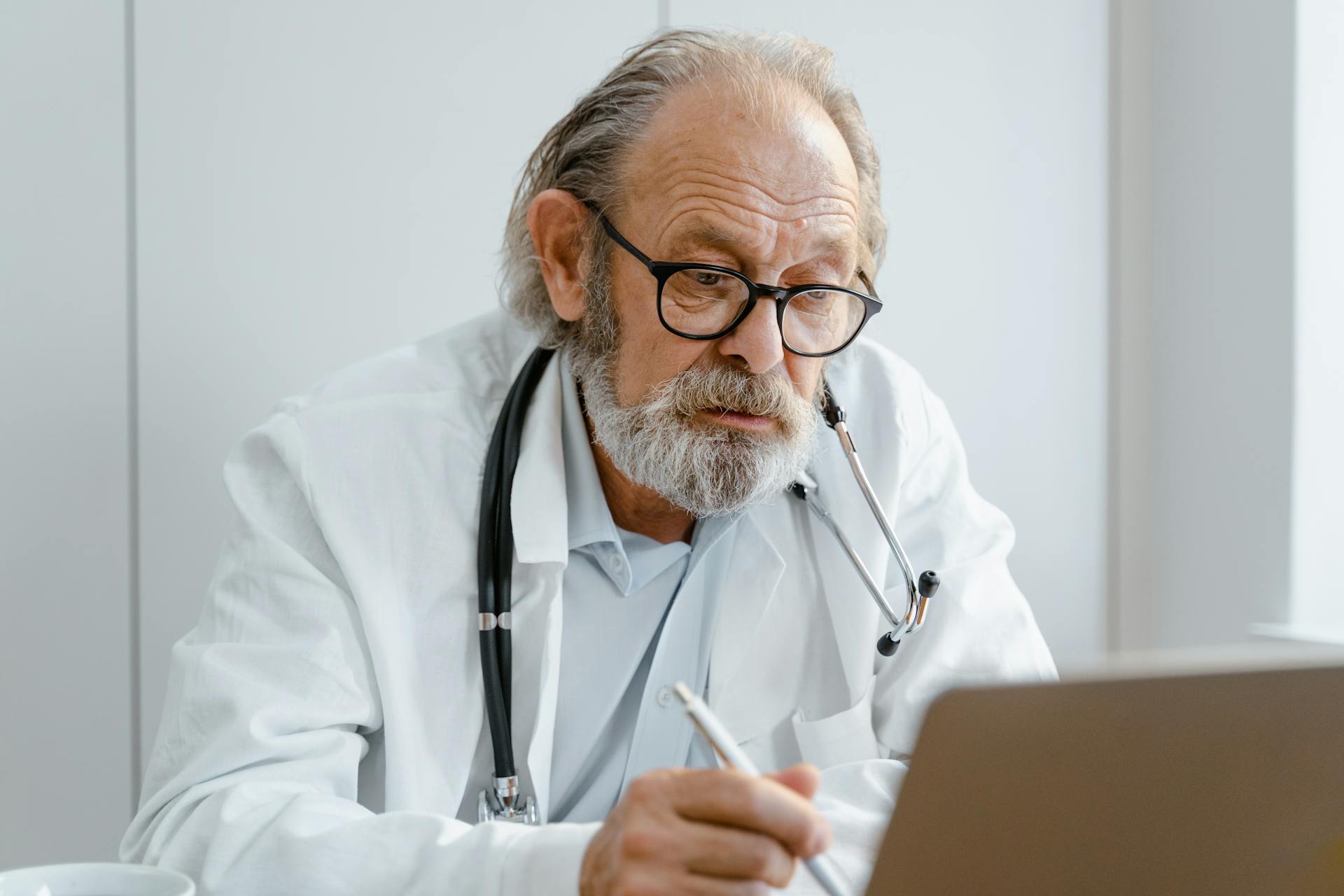 Un médico | Fuente: Pexels