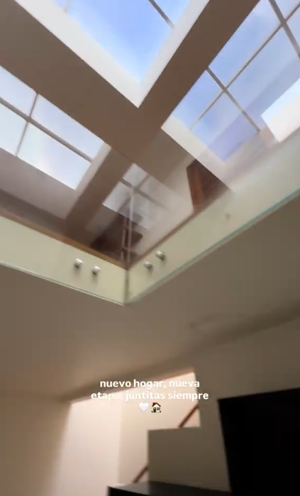 Imagen del nuevo departamento de Romina Marcos junto a su novia Laura Salazar. | Fuente: TikTok/romimarcos