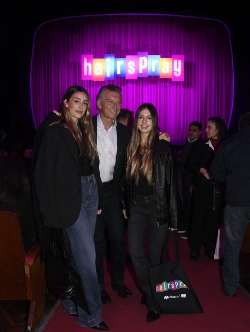 Mauricio Macri junto a Antonia y Valentina | Fuente: Instagram/mauriciomacri