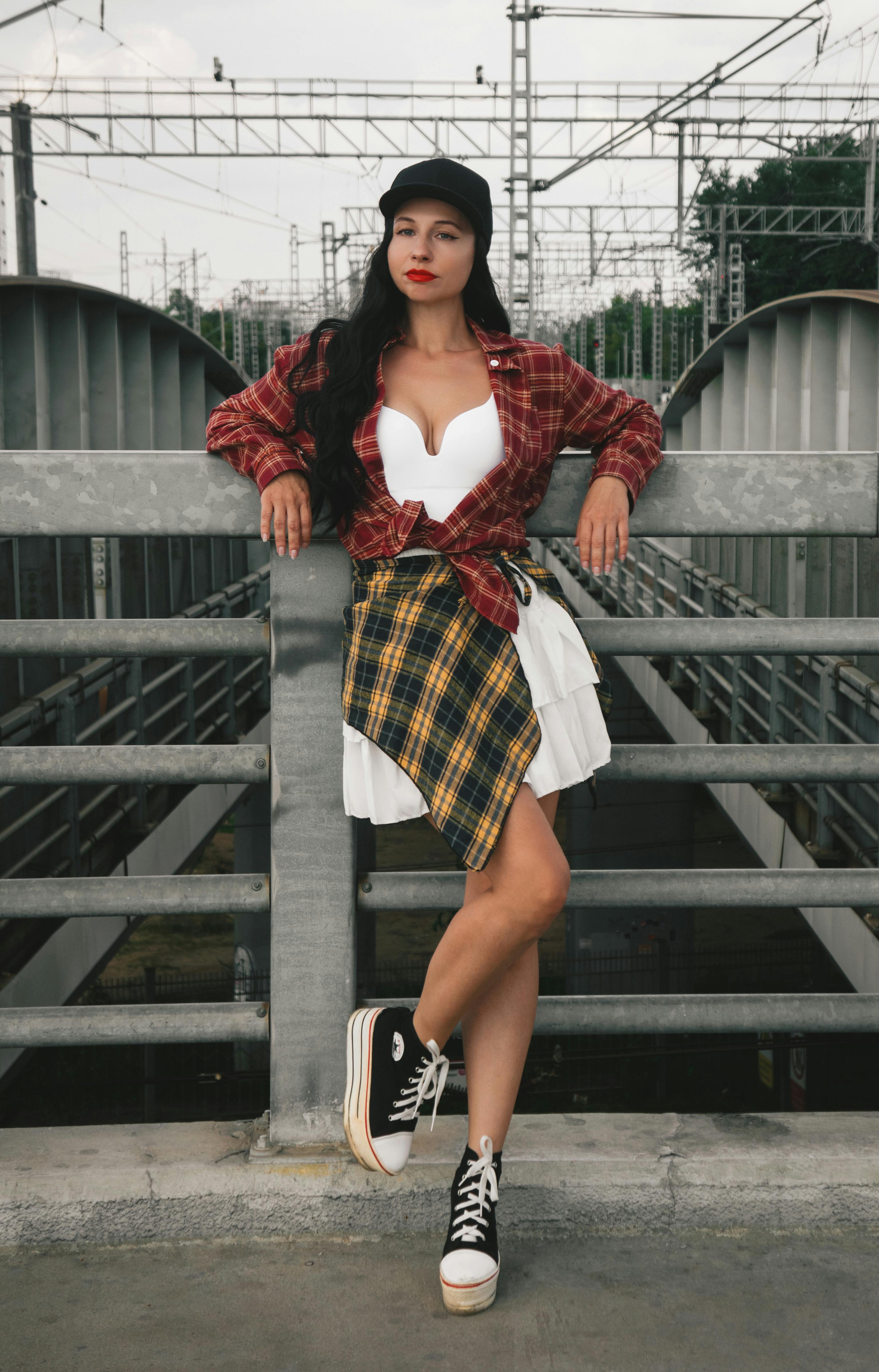 Mujer posando para una foto | Fuente: Pexels