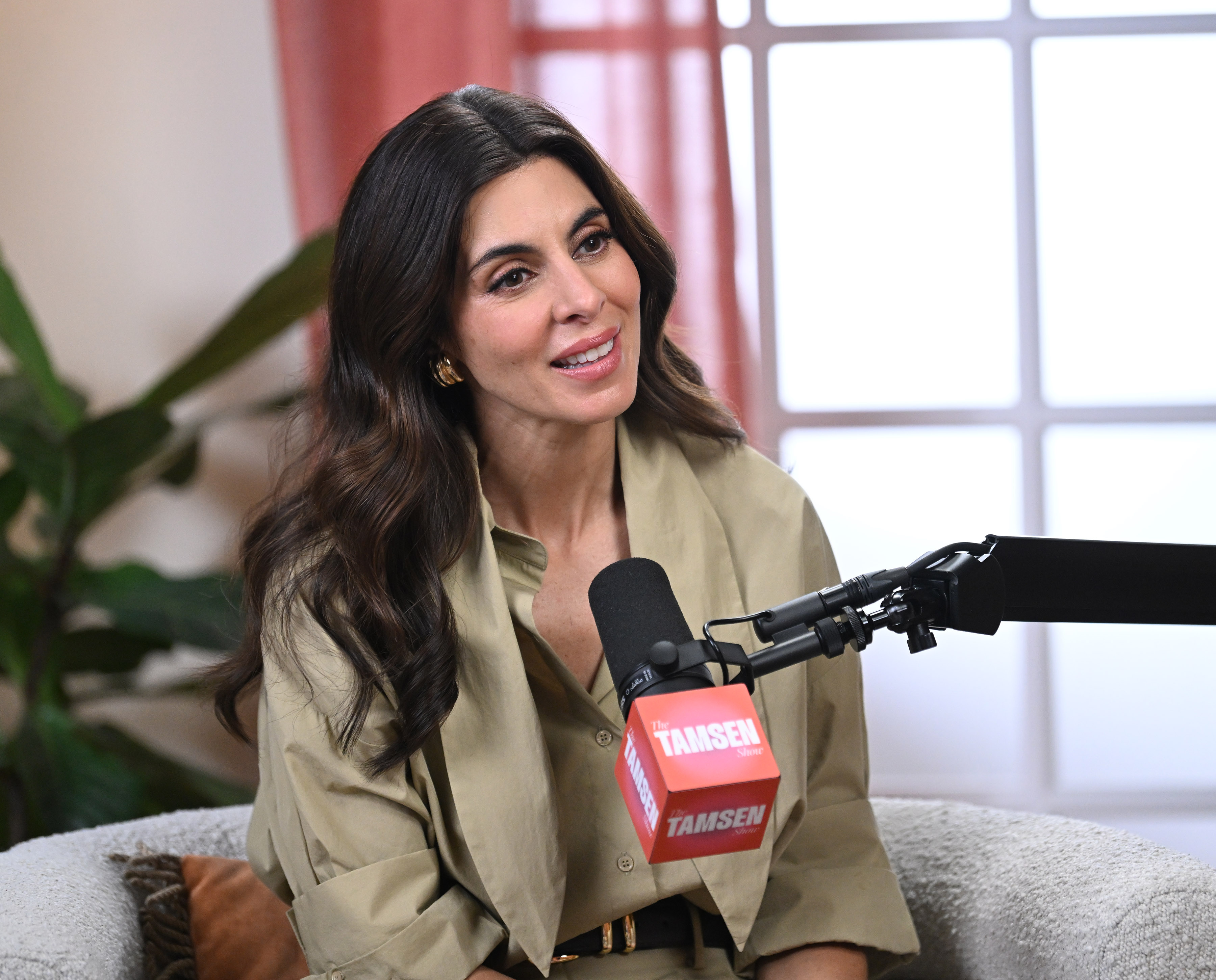 Es copresentadora del podcast