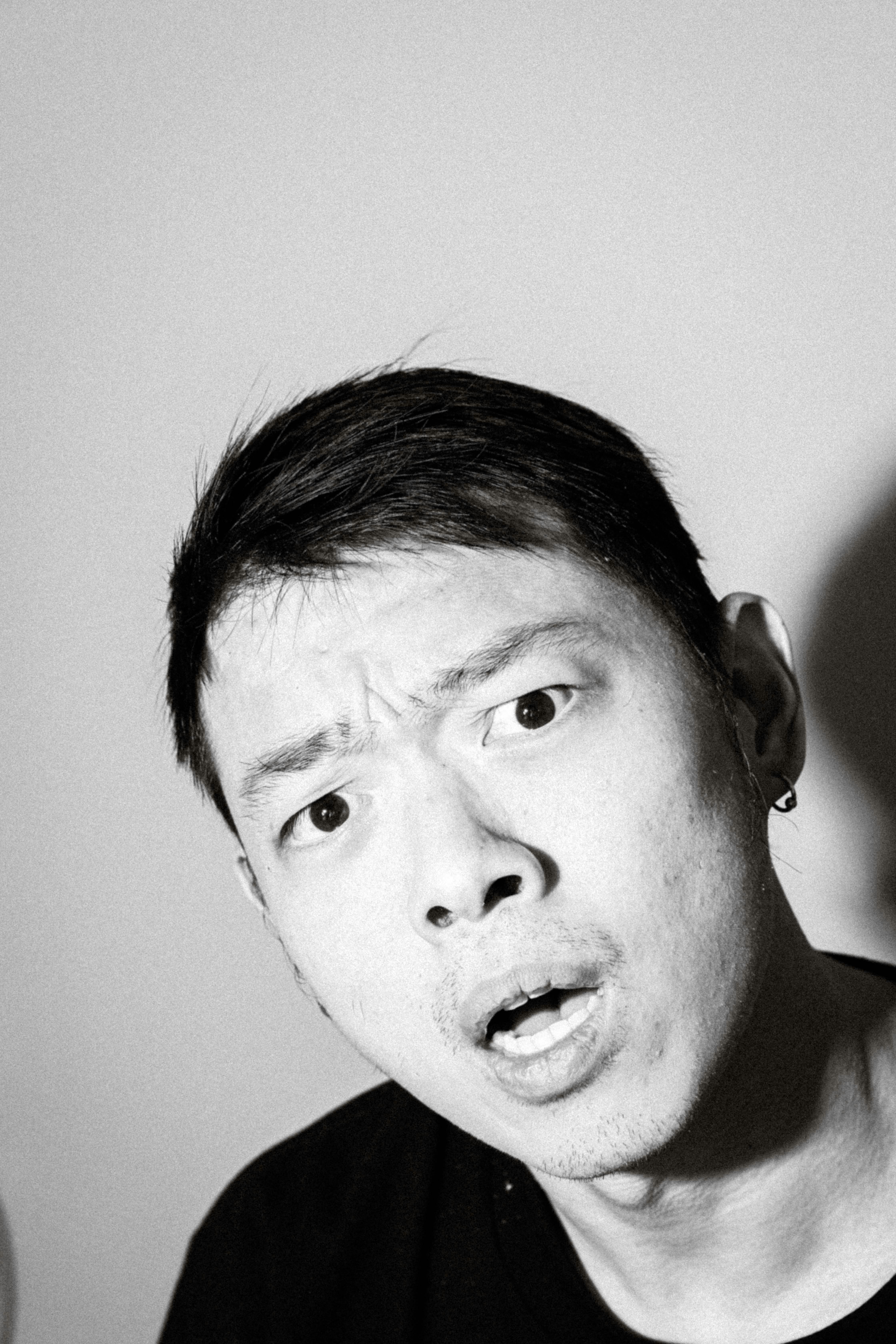 Un hombre conmocionado | Fuente: Unsplash