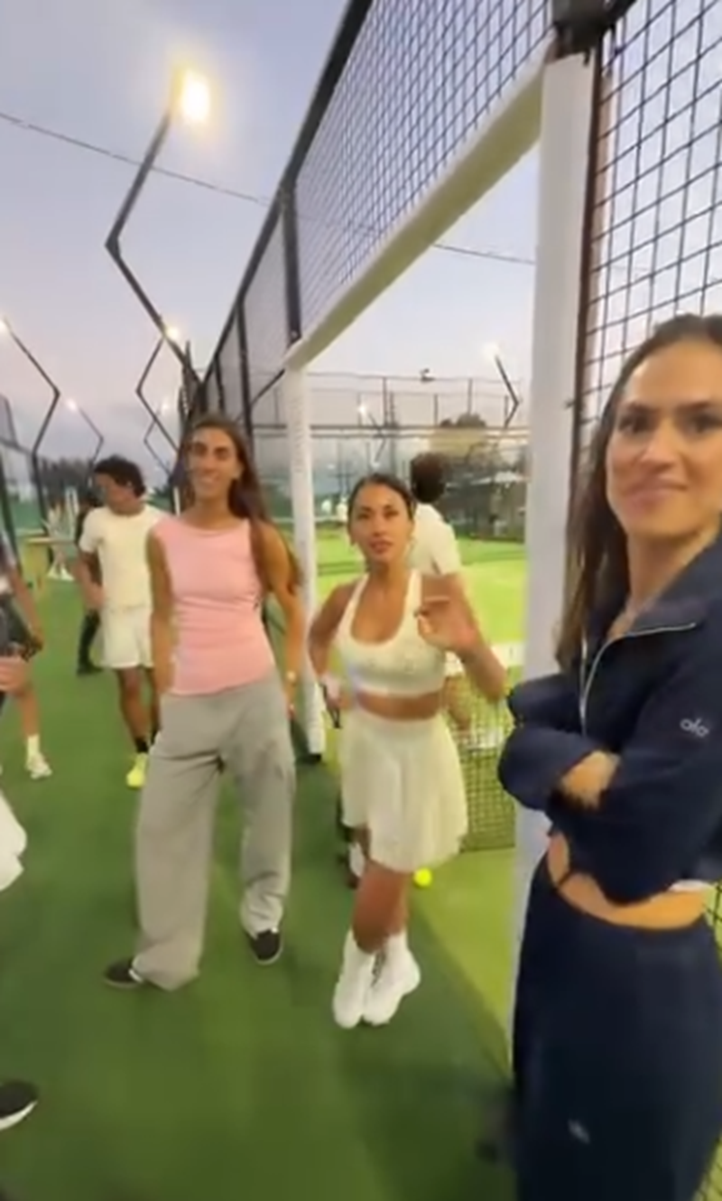 Antonela Roccuzzo interactuando con el influencer Ziv Tamir | Fuente: Instagram/ziv.tamir