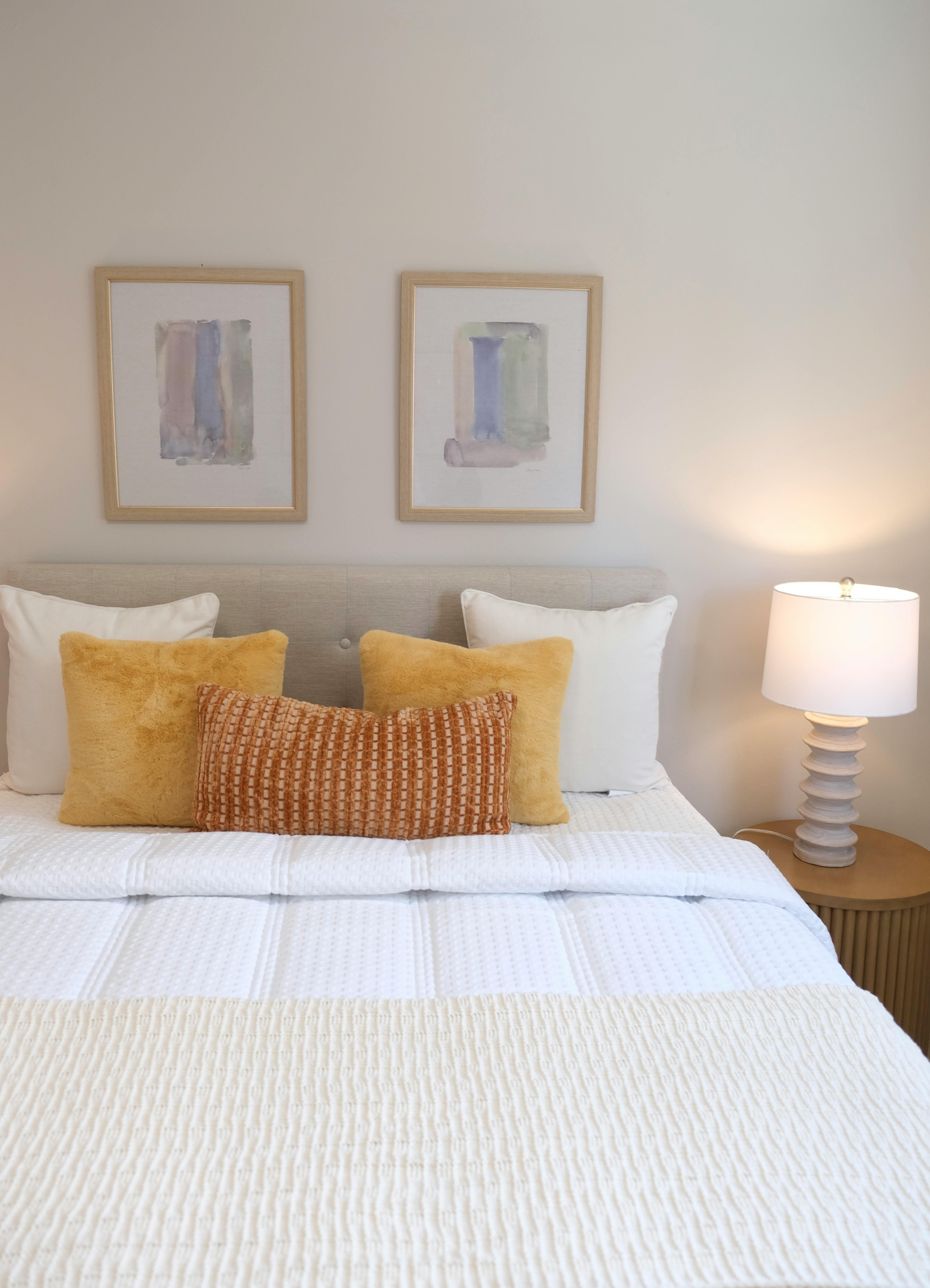 Un dormitorio acogedor | Fuente: Pexels