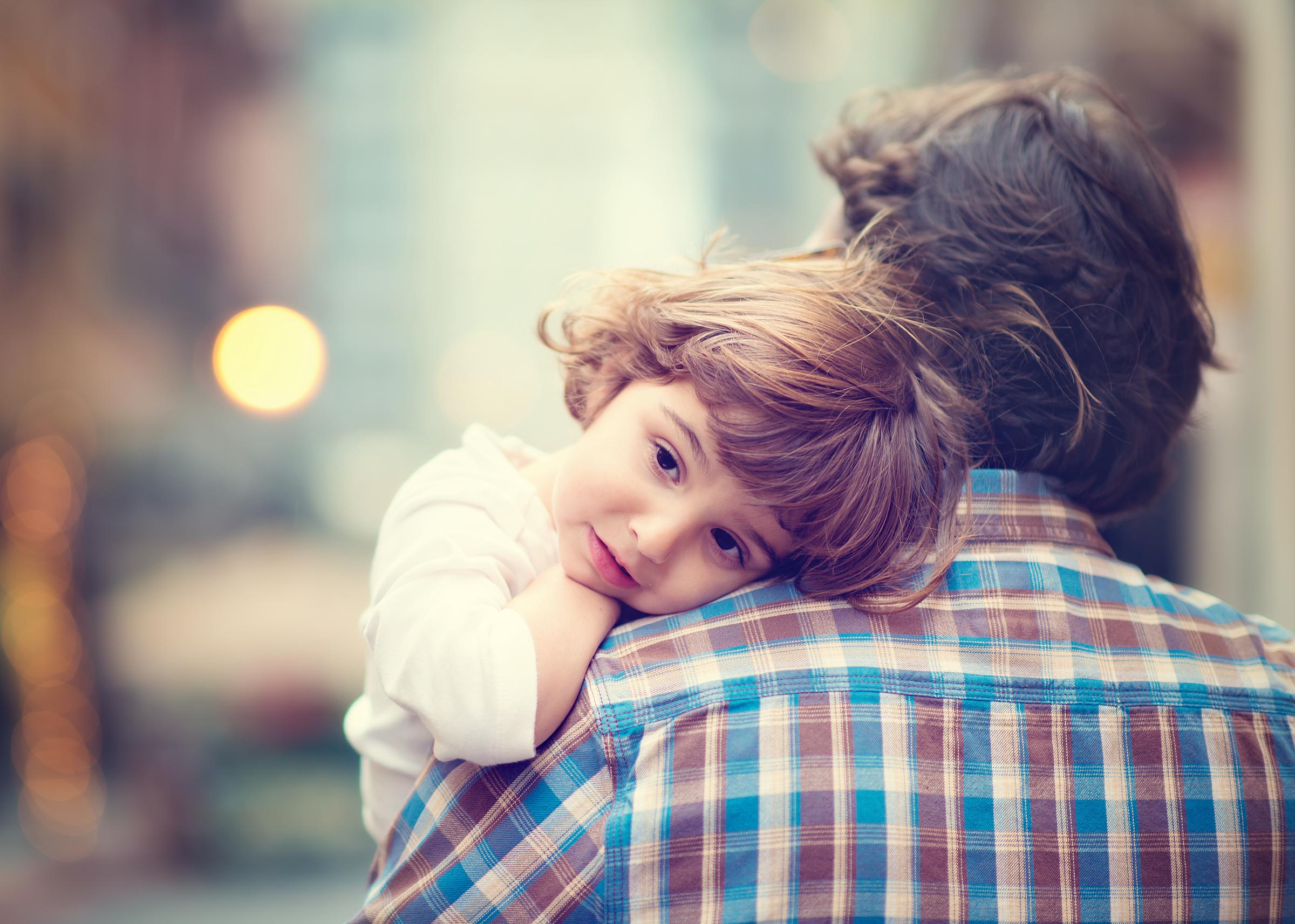 Padre e hija | Fuente: Shutterstock
