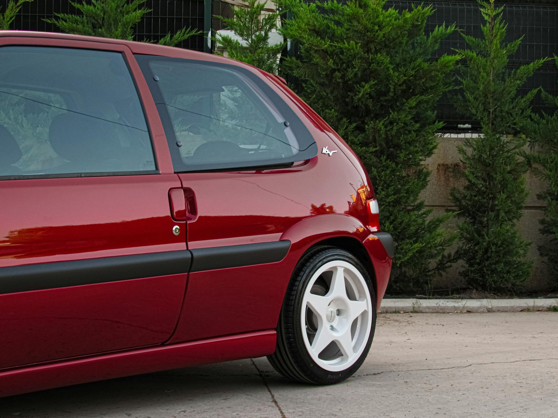 Un automóvil | Fuente: Pexels