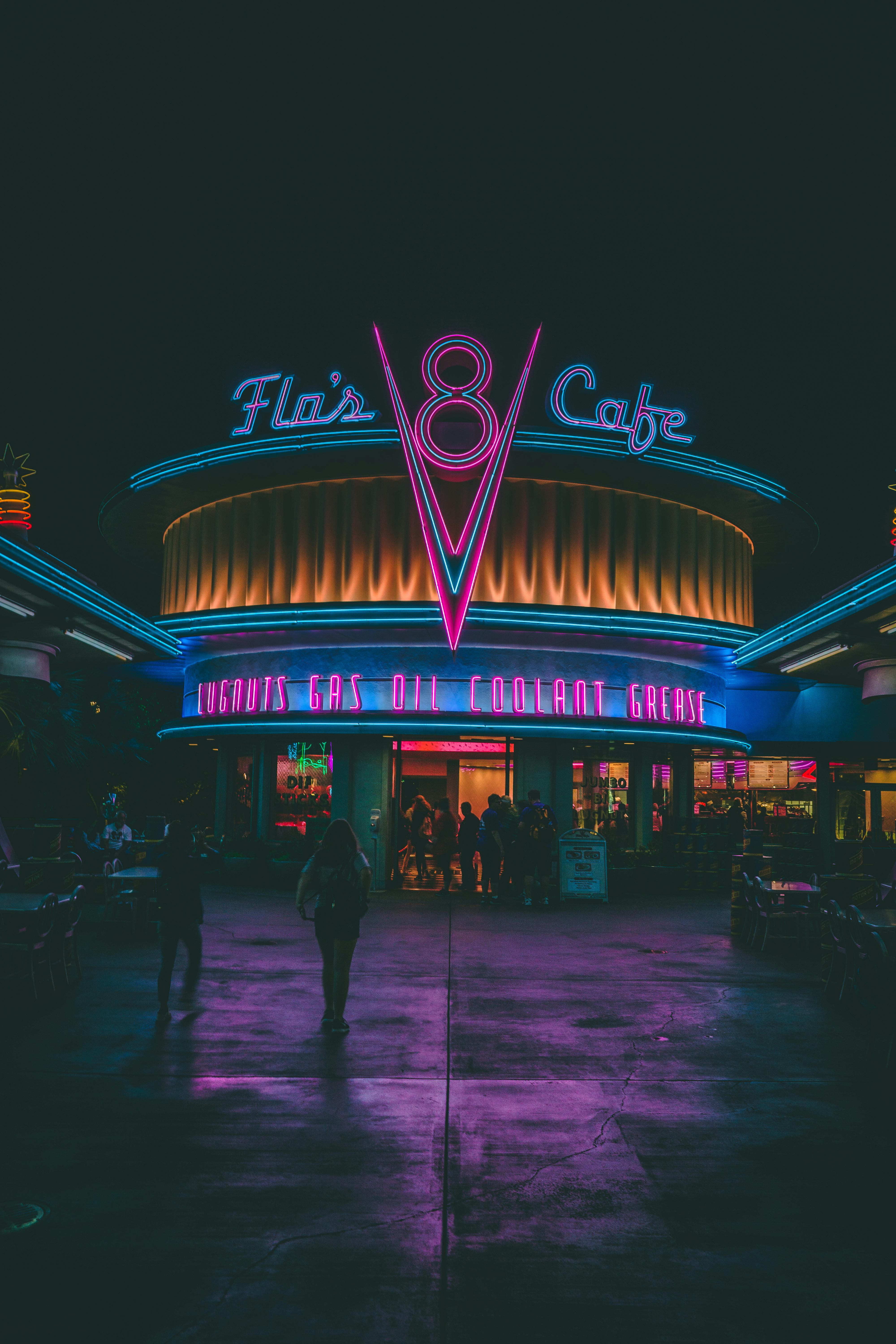 El exterior de una cafetería | Fuente: Pexels