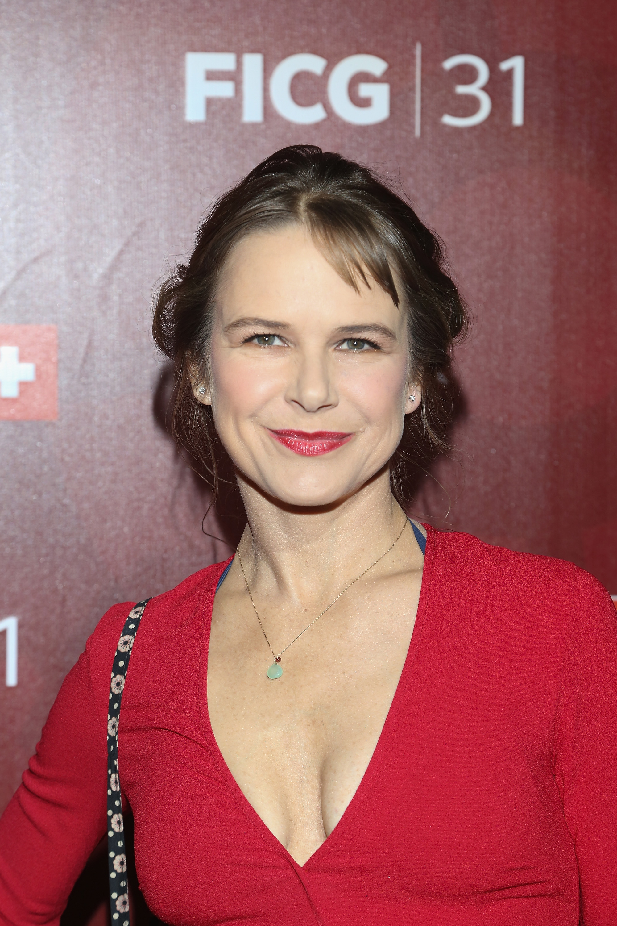 Nailea Norvind asiste a la alfombra roja de "Mr. Pig" en el Teatro Diana el 5 de marzo de 2016 en Guadalajara, México.