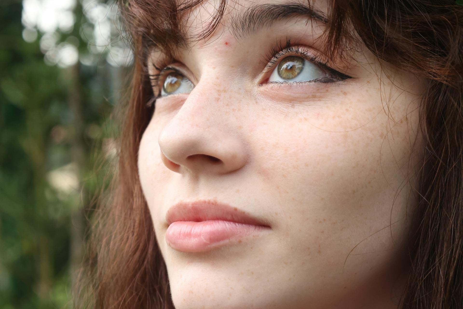 Primer plano de la cara de una mujer | Fuente: Pexels