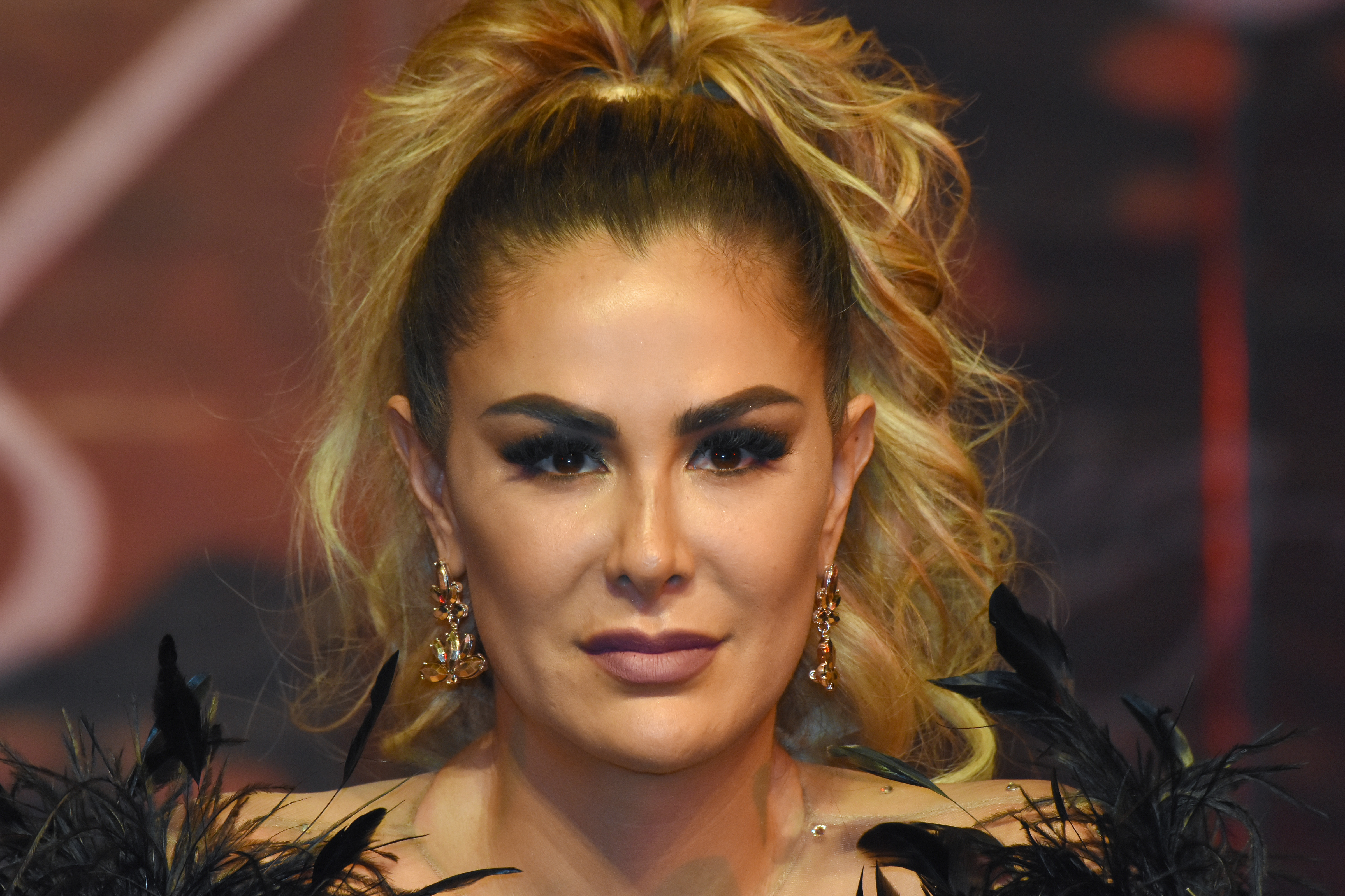 Ninel Conde habla durante la conferencia de prensa 'Arpias Recargadas' en el Teatro Silvia Pinal el 18 de febrero de 2019 en Ciudad de México, México.