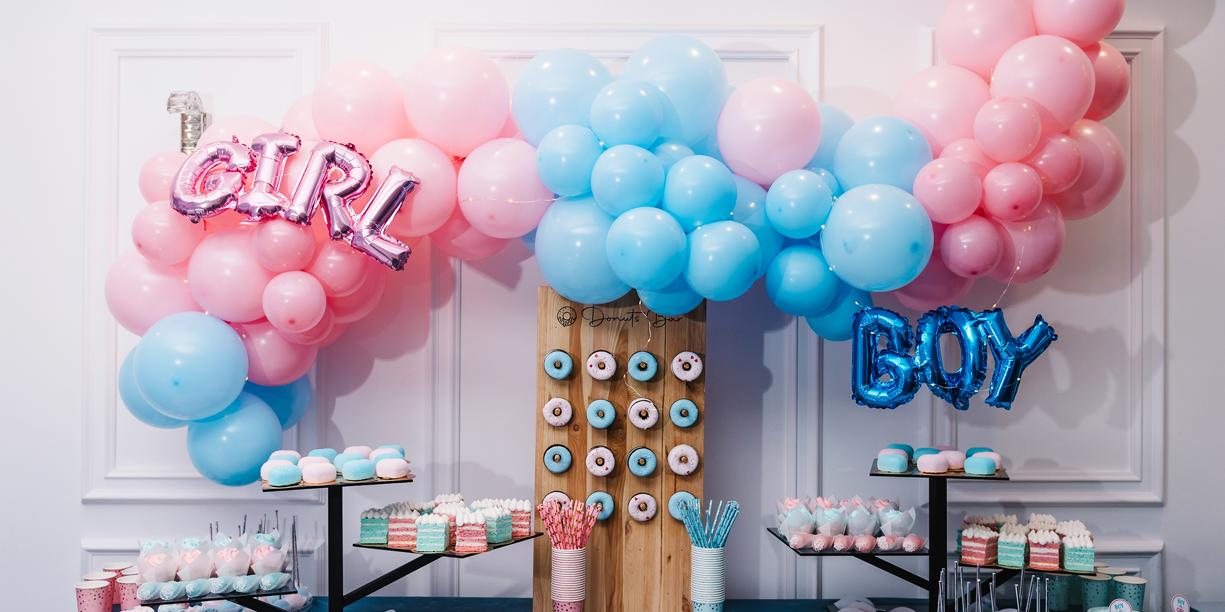 Decoración en una fiesta de revelación de sexo | Fuente: Shutterstock