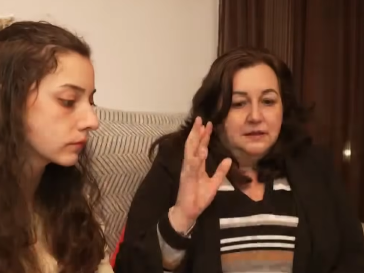 Noelia Castillo junto a su madre, Yolanda Ramos | Fuente: YouTube/Antena 3