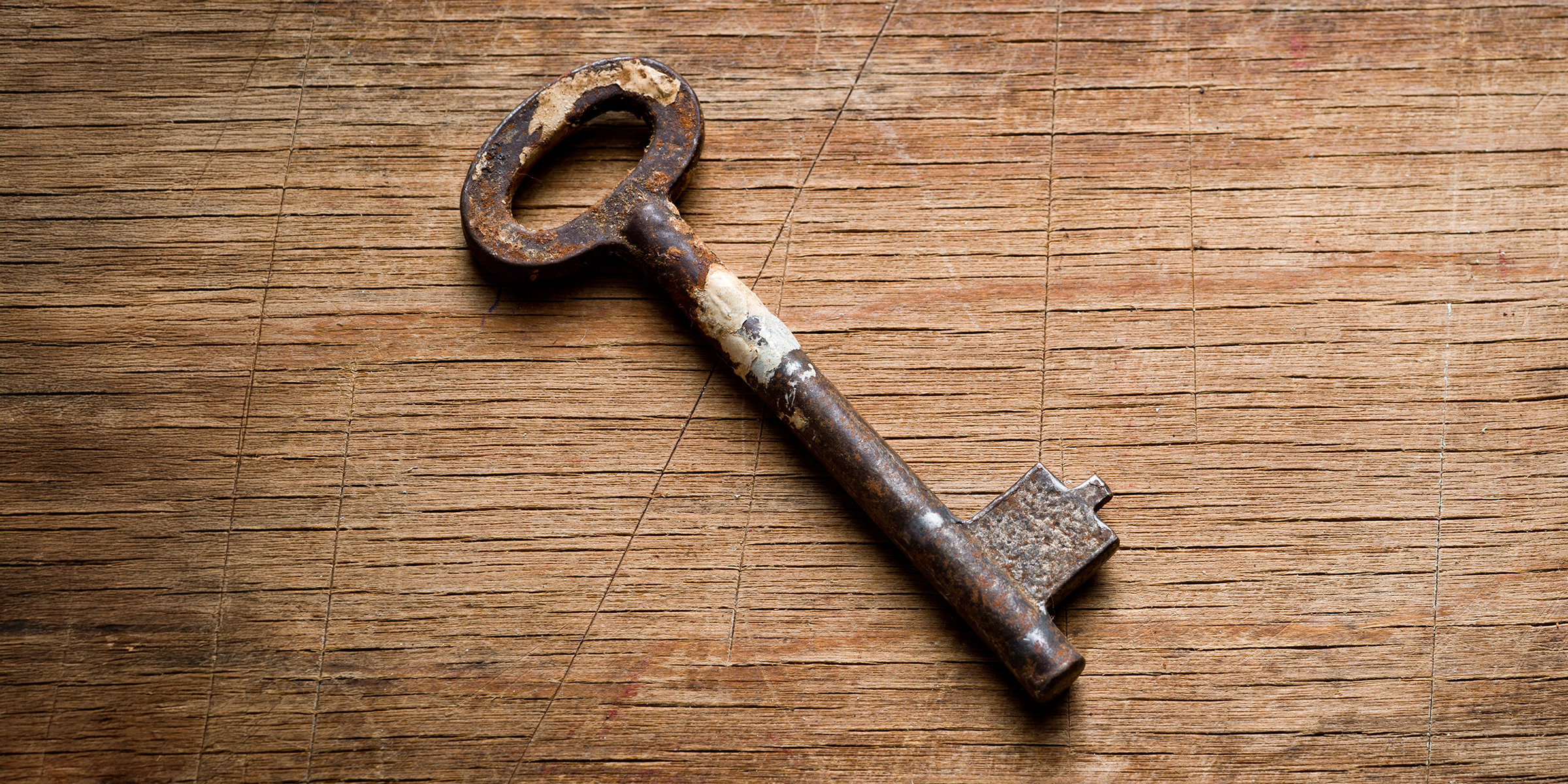Una llave oxidada | Fuente: Shutterstock