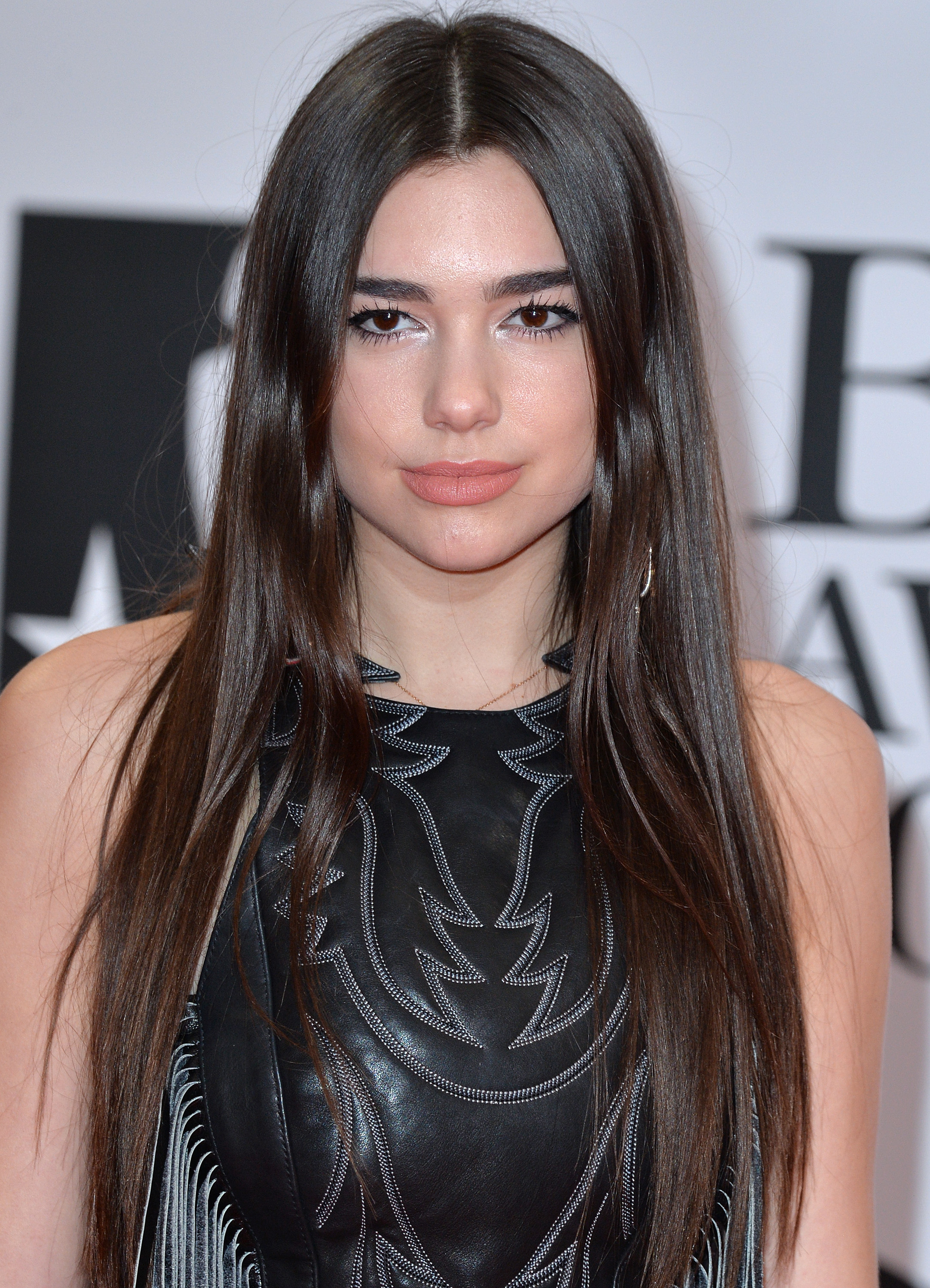 La estrella musical en los BRIT Awards 2016 en The O2 Arena el 24 de febrero en Londres, Inglaterra. | Fuente: Getty Images