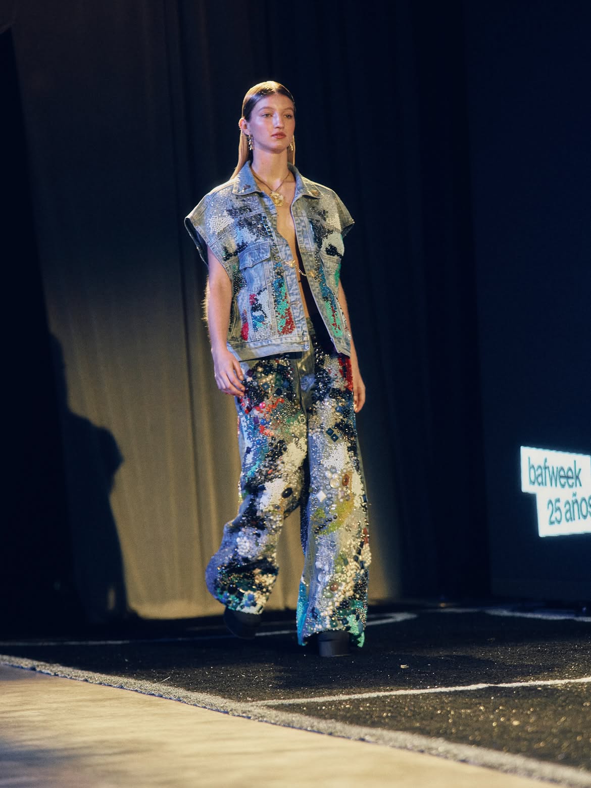 Allegra Cubero en la pasarela del BAFWeek | Fuente: Instagram/cubero.allegra