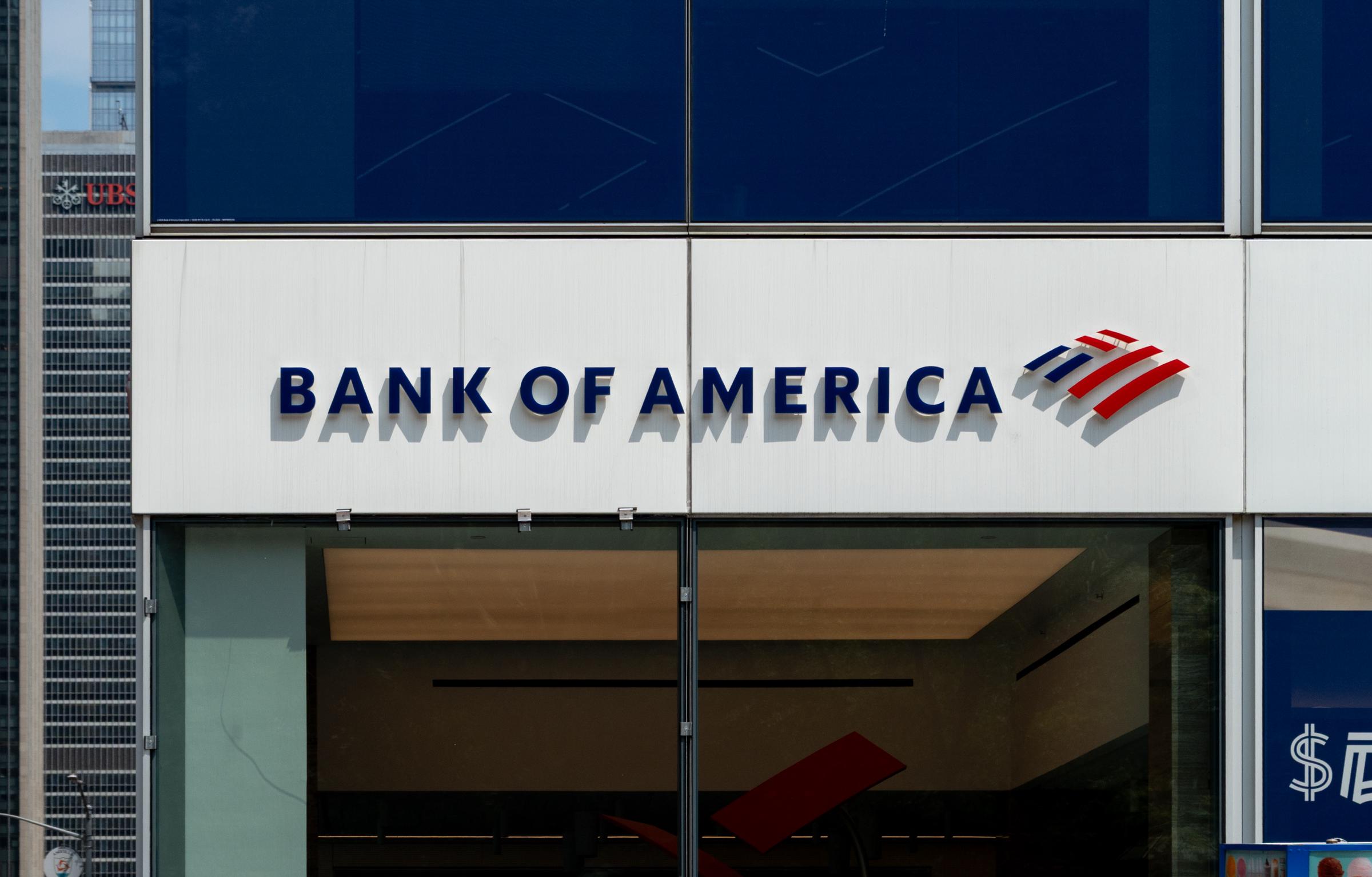 Erin Piacenti llevaba trabajando como vicepresidenta en el equipo de Selección de Negocios y Conflictos de Bank of America desde febrero de 2025. Más tarde, el banco la describió como una compañera muy apreciada cuya ausencia se estaba dejando sentir en todo su equipo. | Fuente: Getty Images
