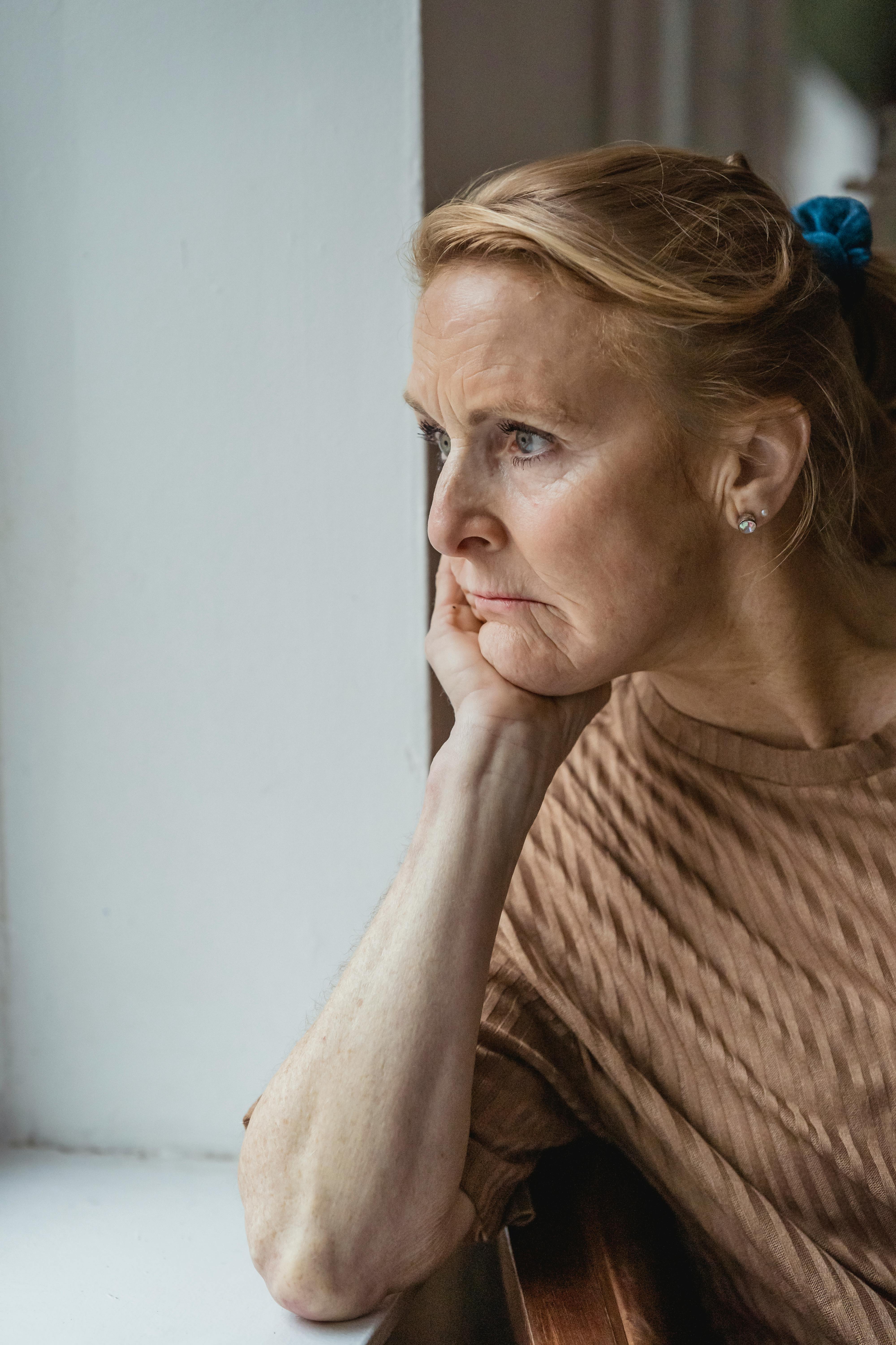 Una mujer alterada | Fuente: Pexels