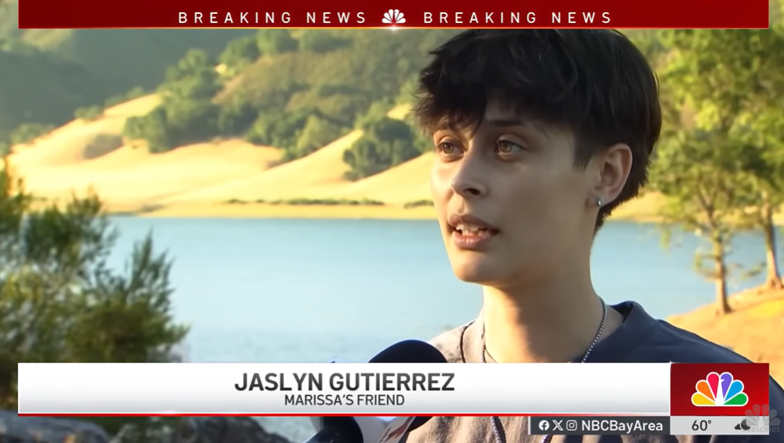 Jaslyn Gutierrez habla con la NBC Bay Area cerca del lago donde se encontró el cuerpo de Marissa DiNapoli, de un vídeo publicado el 3 de julio de 2025 | Fuente: YouTube/NBCBayArea