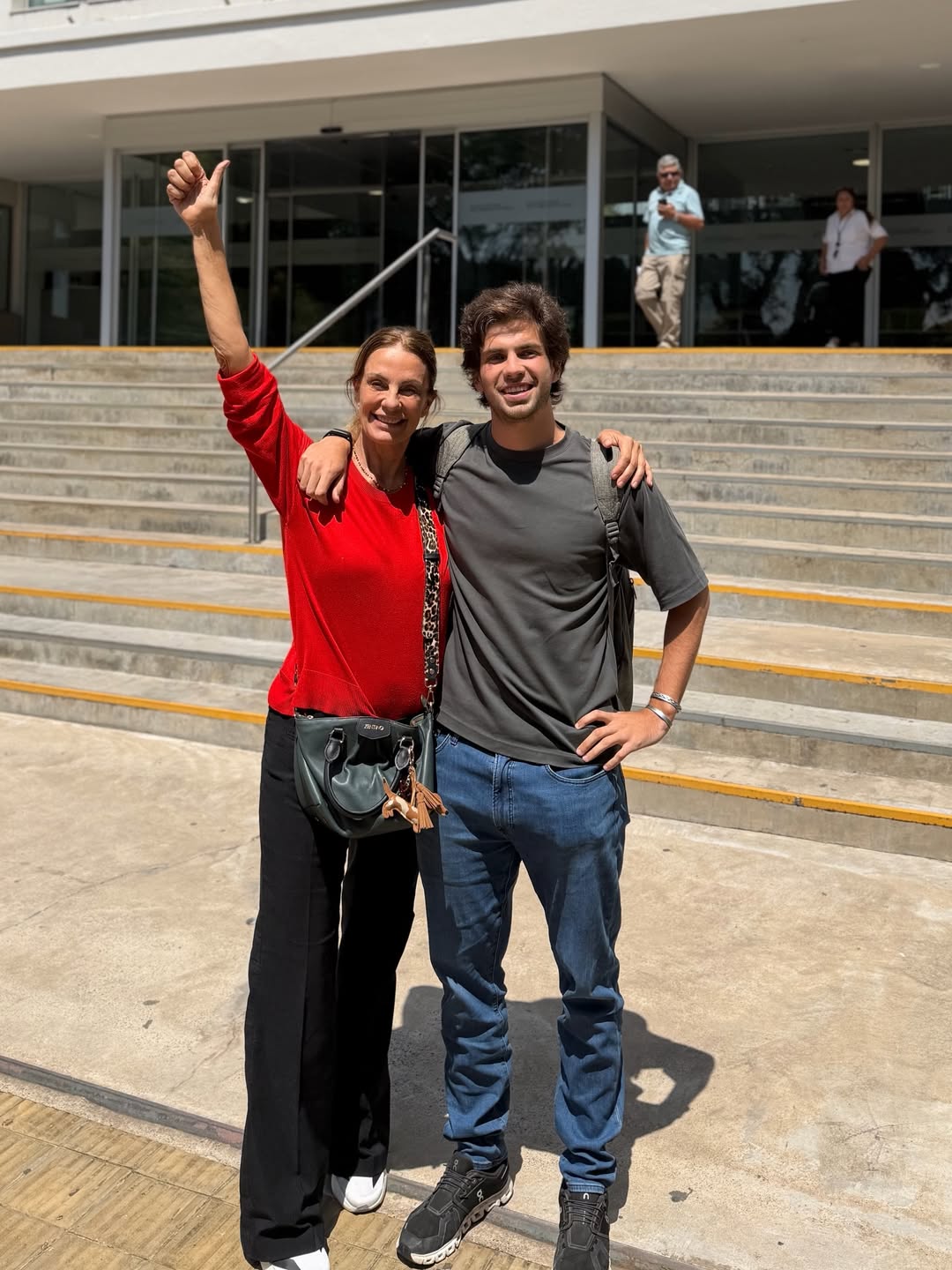 El egreso de Santos Mitre, el hijo de Nequi Galotti | Fuente: Instagram/nequigalotti