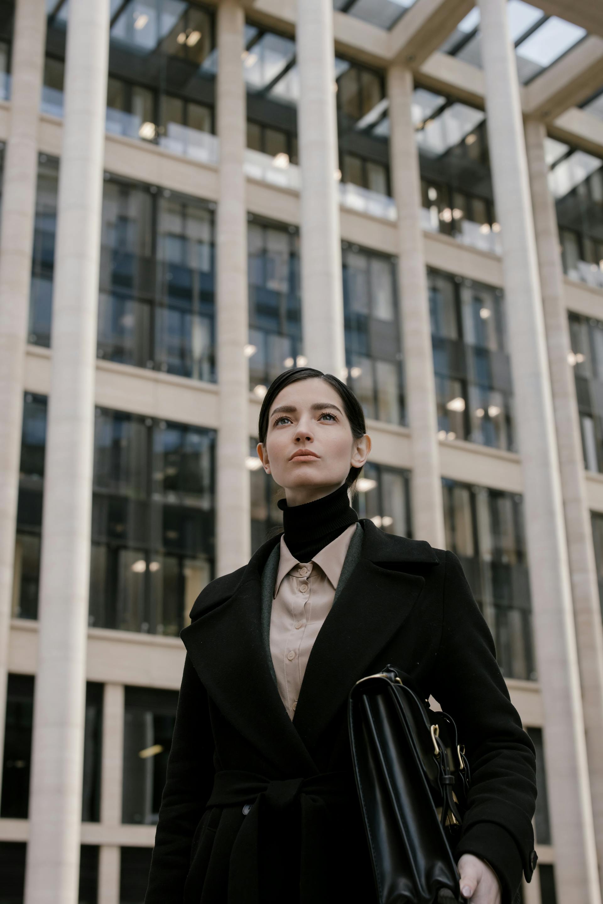 Una mujer decidida y centrada | Fuente: Pexels