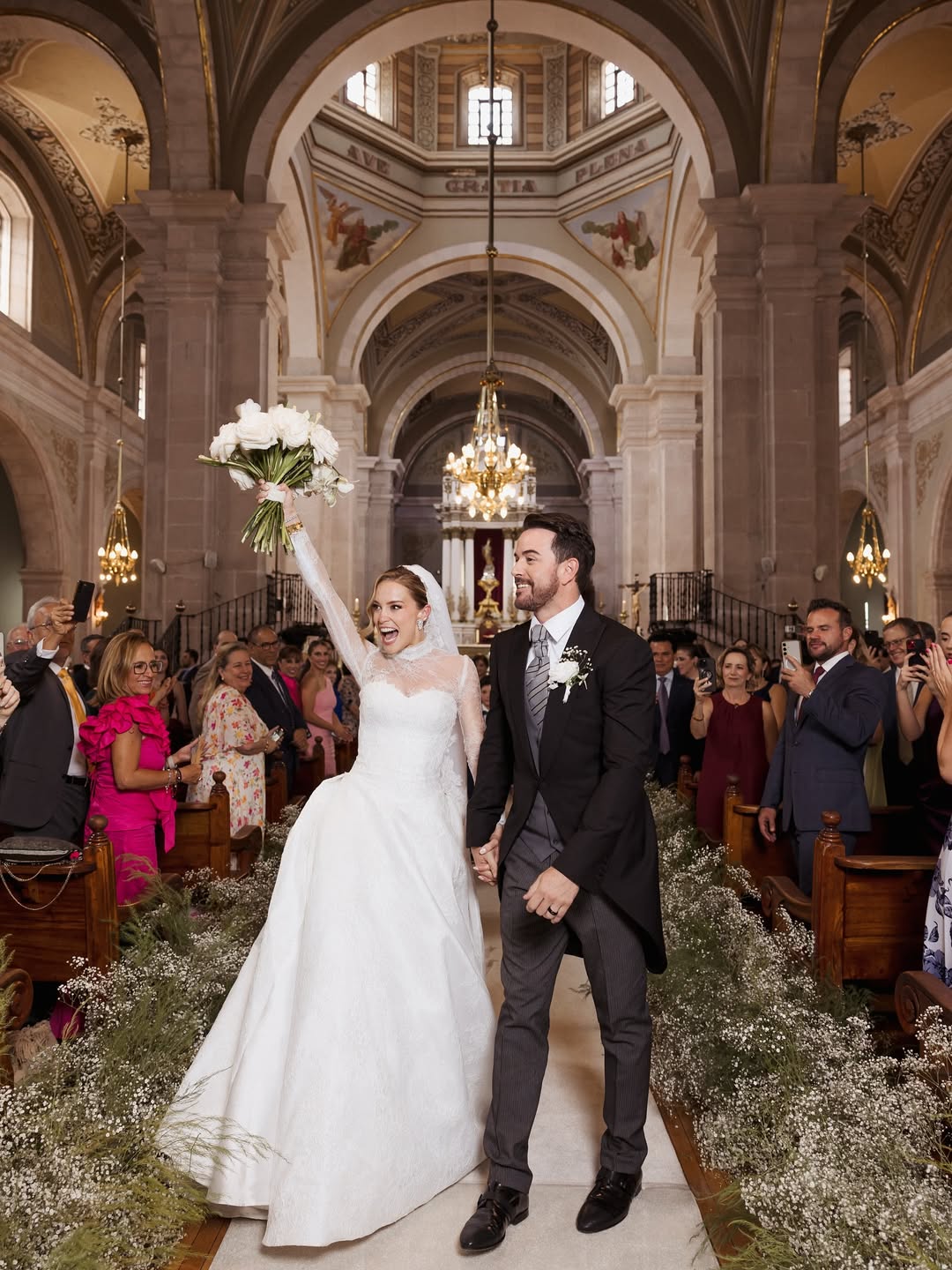 La boda de Mane de la Parra y Ligia Uriarte. | Foto: instagram.com/manedelaparra