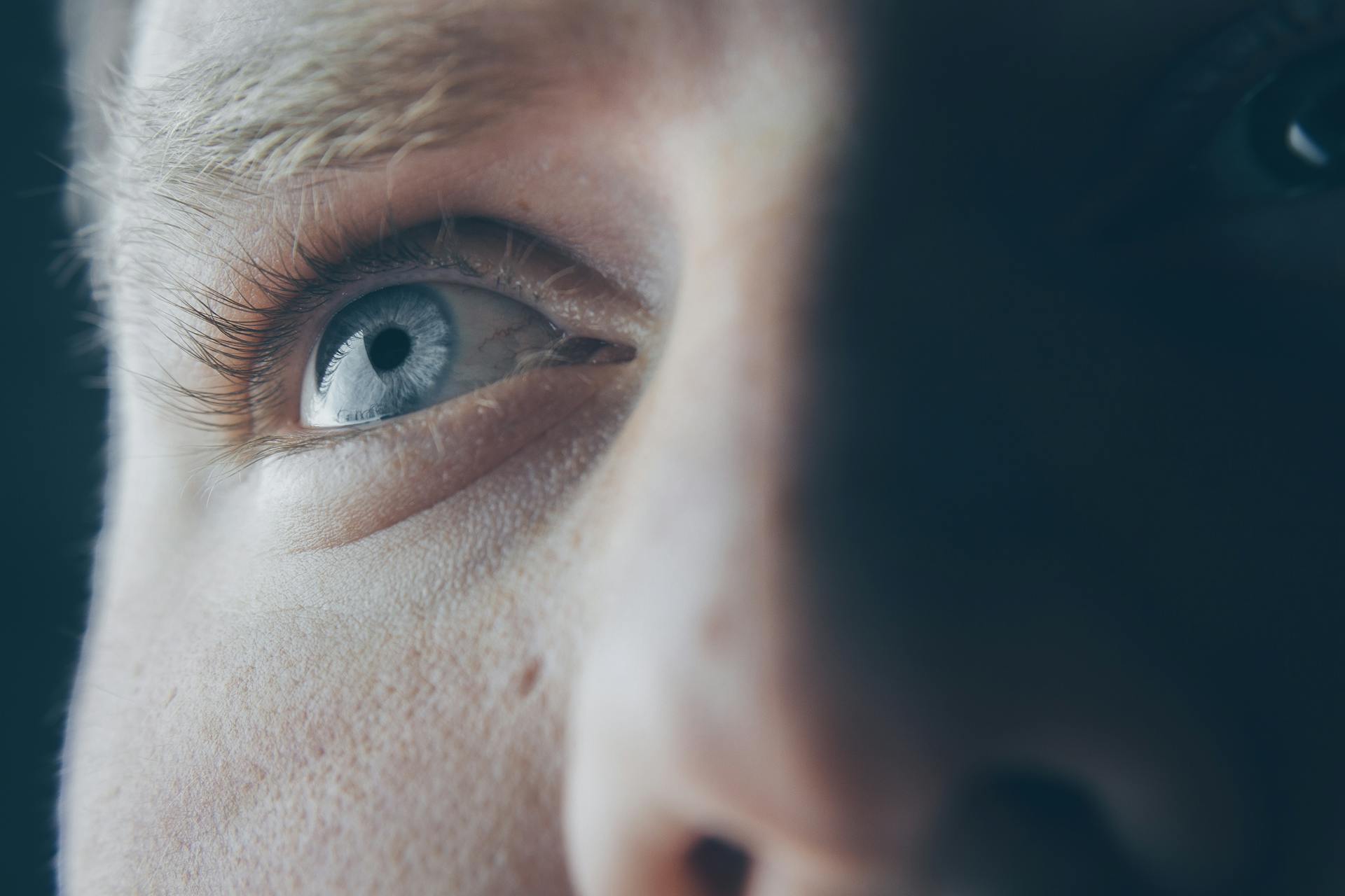 Los ojos de un hombre | Fuente: Pexels