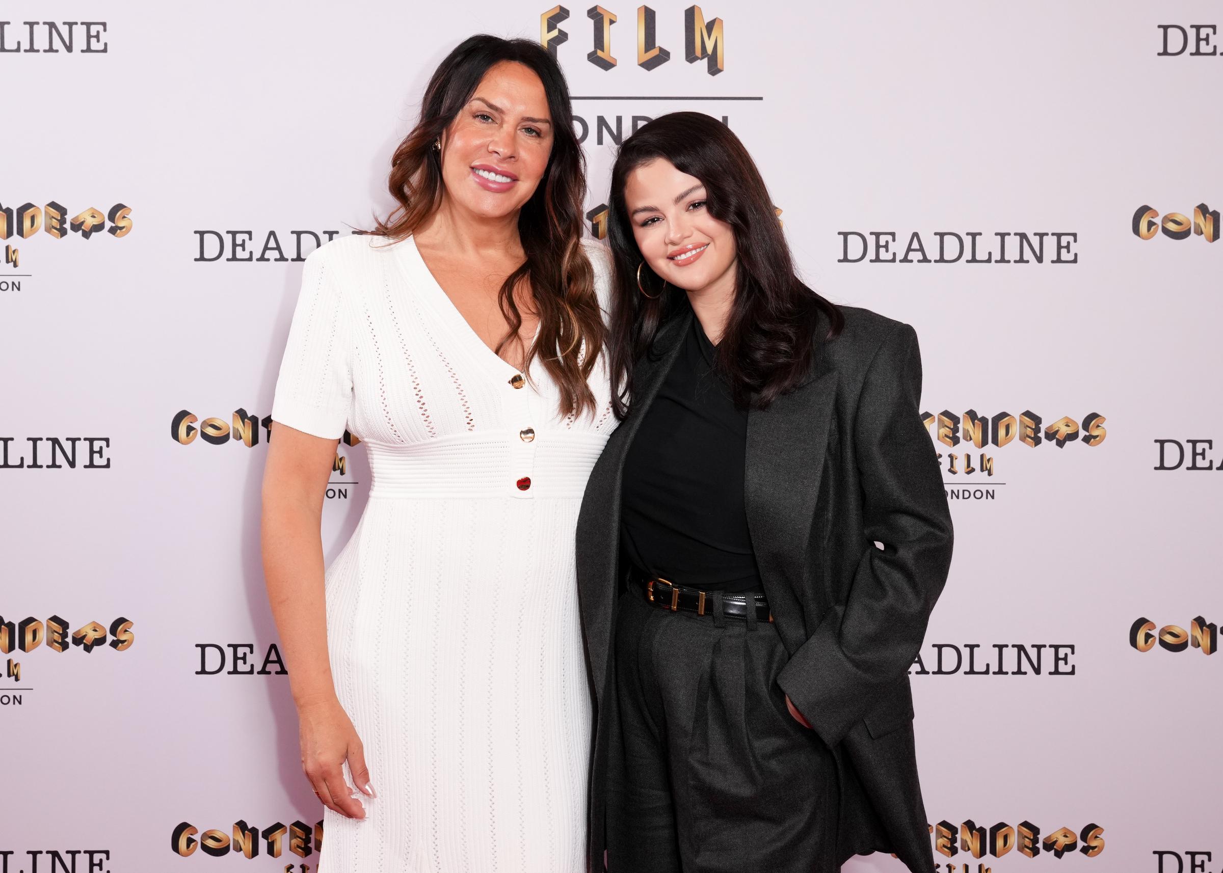 Karla Sofía Gascón y Selena Gomez en Deadline Contenders Film: London 2024 en el Ham Yard Hotel el 12 de octubre de 2024 en Londres, Reino Unido | Fuente: Getty Images