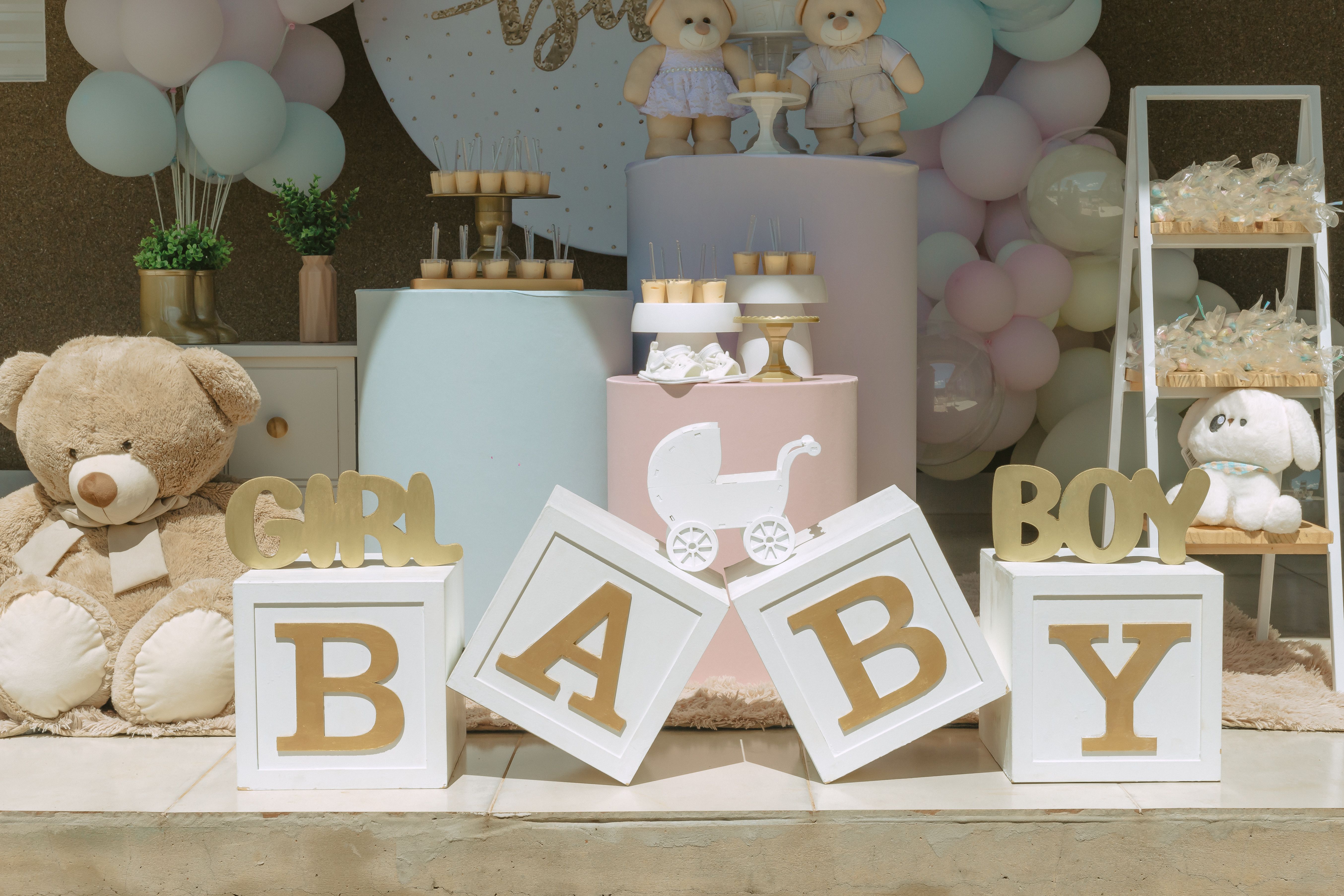 A baby shower setup with pastel decorations and plush teddy bears | Source: Pexels