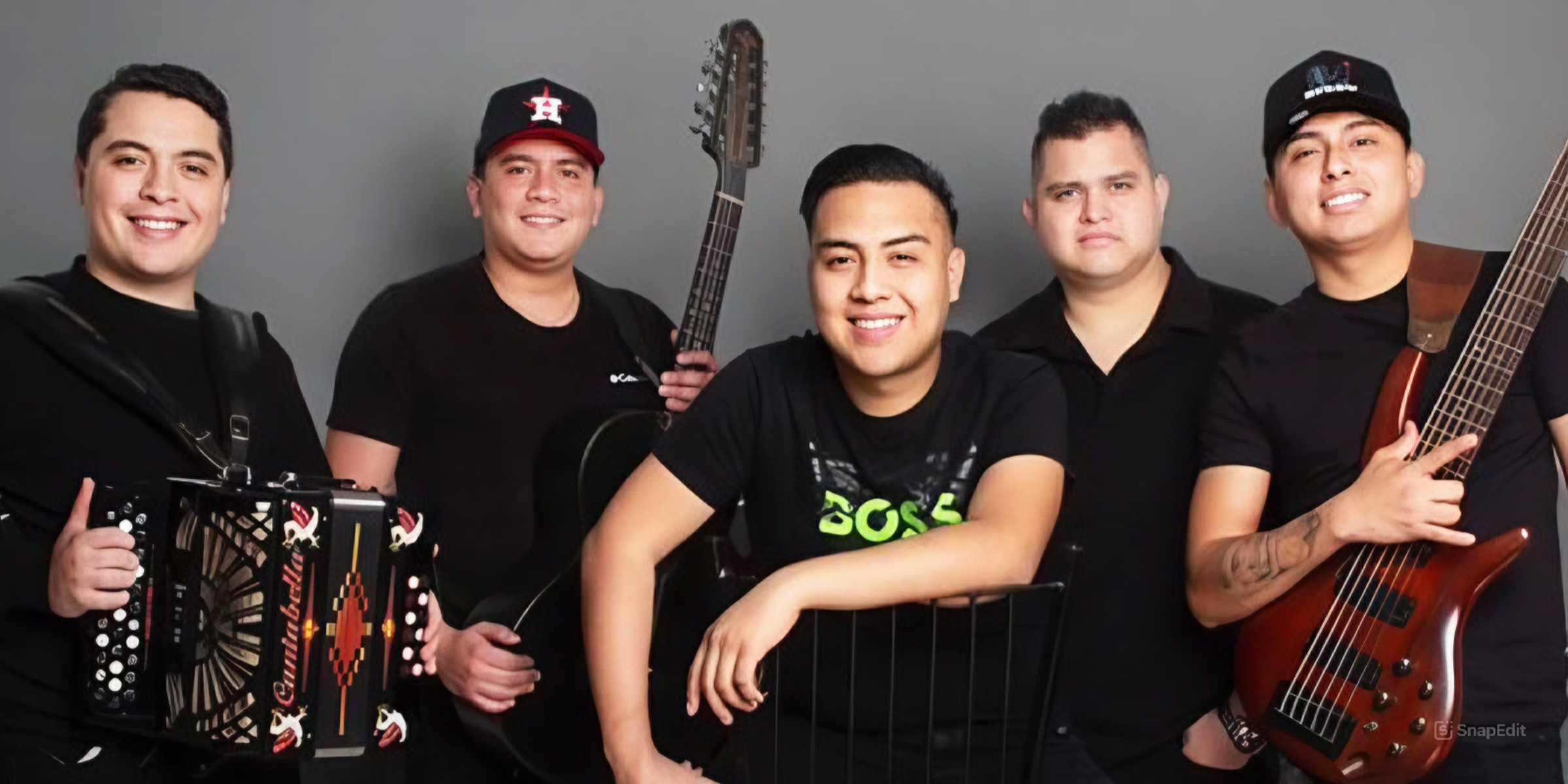 Grupo "Los Juniors de Monterrey". | Foto: x.com/josuealeexis