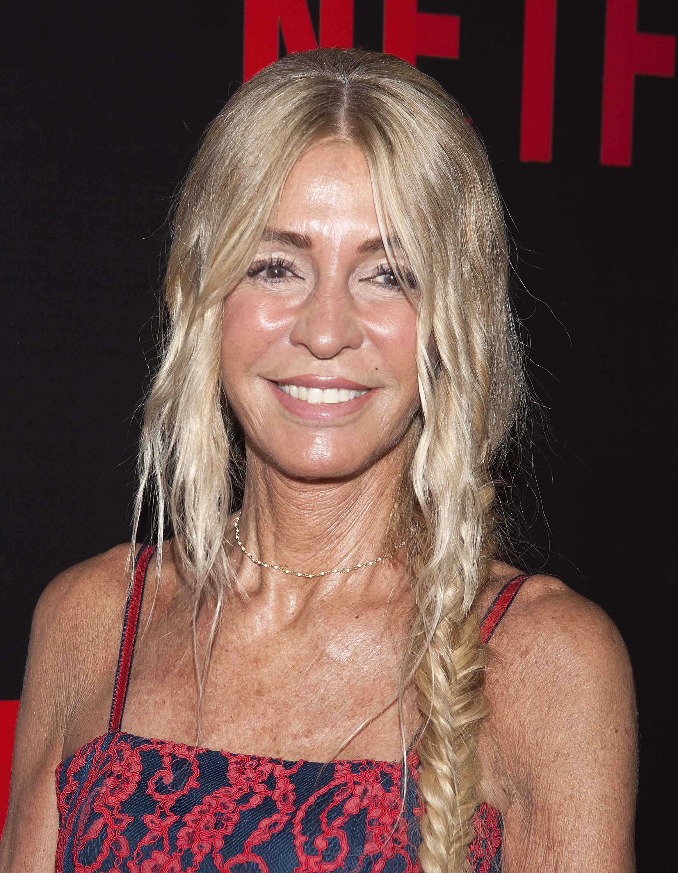 Cris Morena asiste al evento "Netflix Red Carpet" en el Hotel Four Seasons el 17 de marzo de 2016 en Buenos Aires, Argentina. | Fuente: Getty Images.