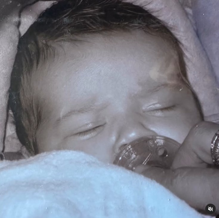 Honor Warren en un post subido el 7 de junio de 2024 | Fuente: Instagram/jessicaalba