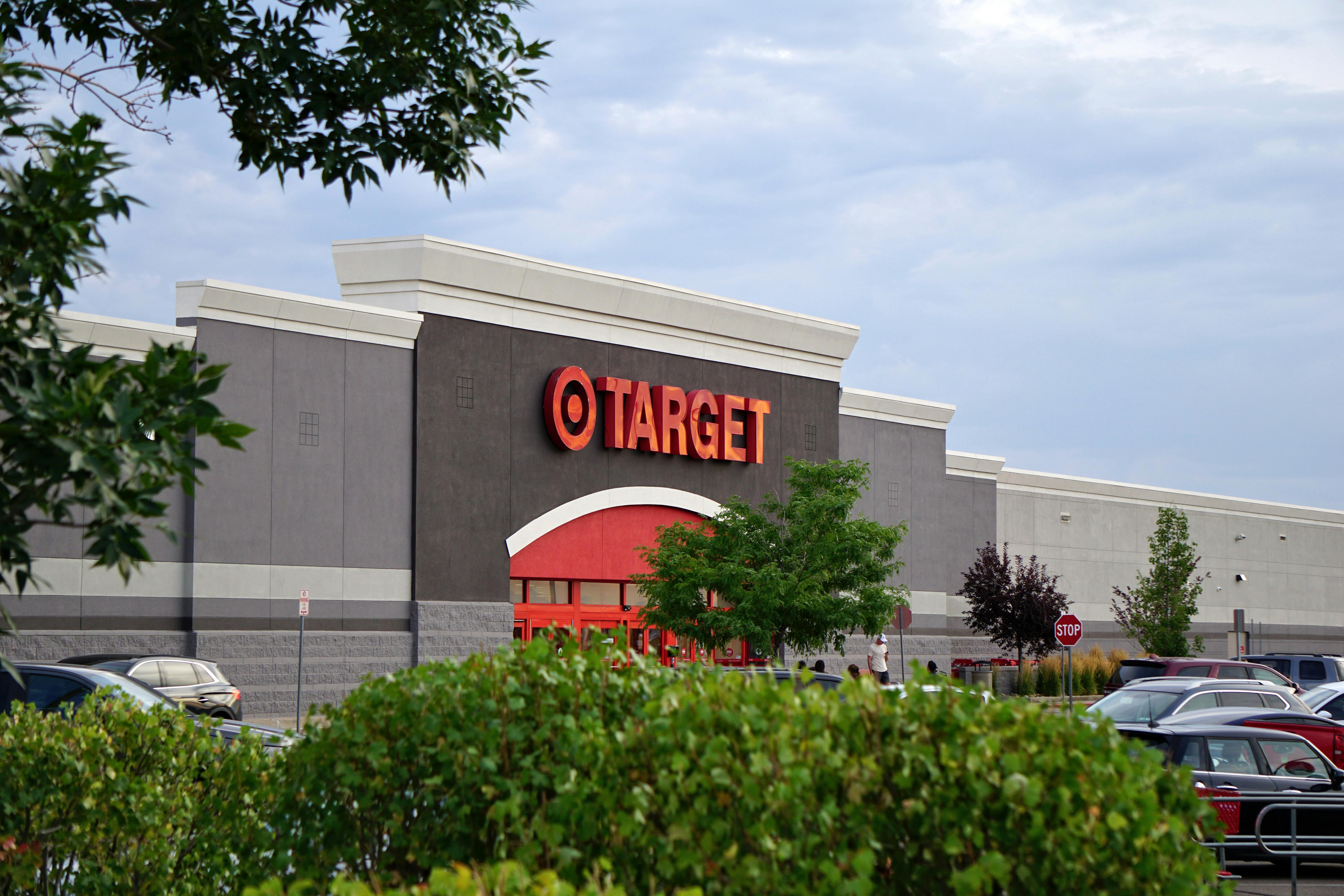 El exterior de una tienda Target | Fuente: Pexels
