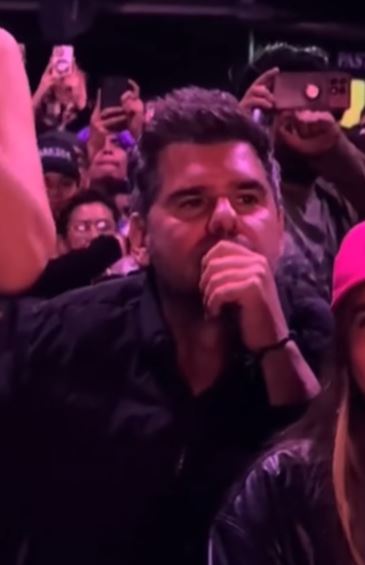 Antonio de la Rúa en el concierto de Shakira | Fuente: Instagram.com/larevistavea