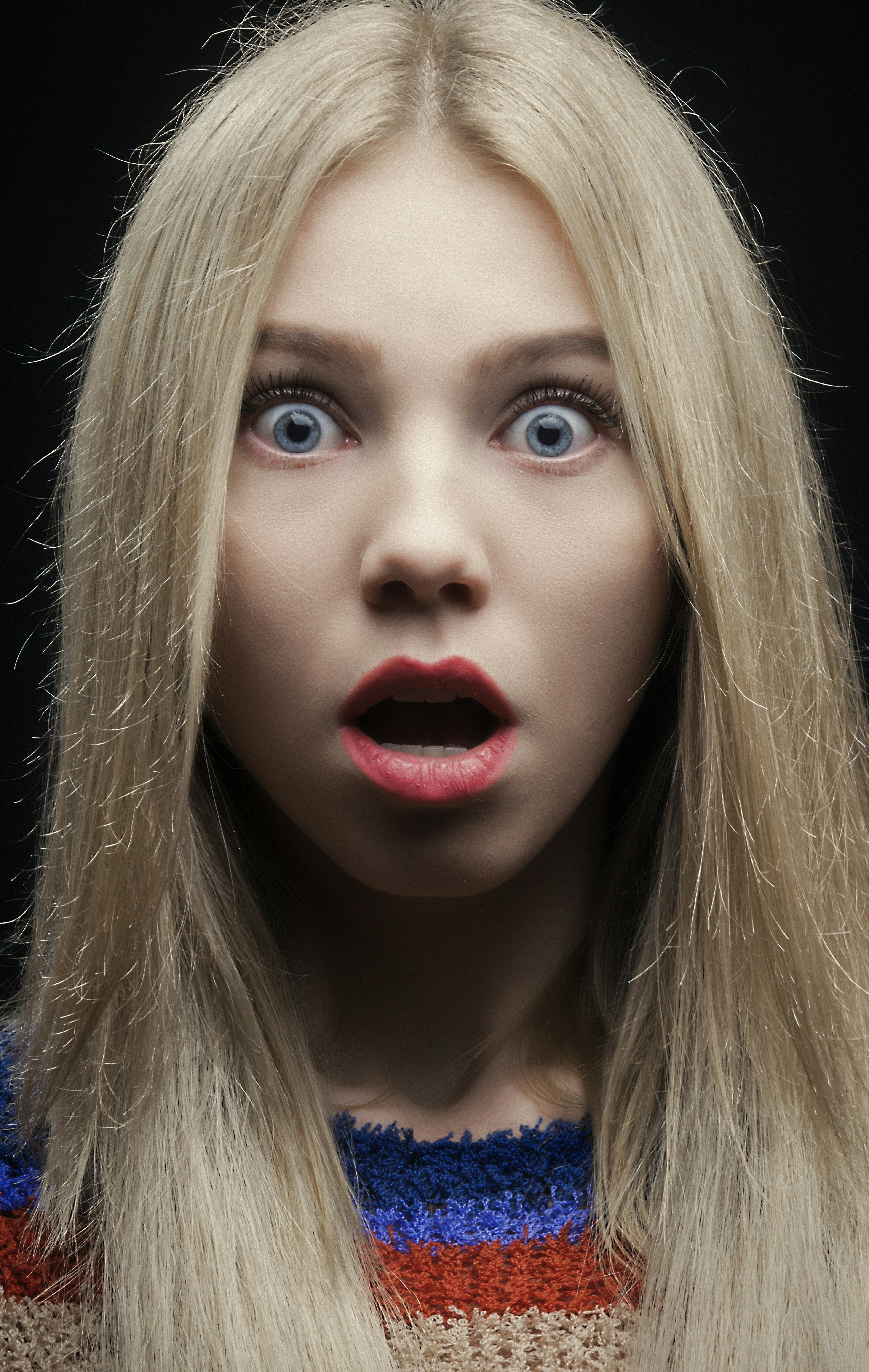 Una adolescente conmocionada | Fuente: Unsplash
