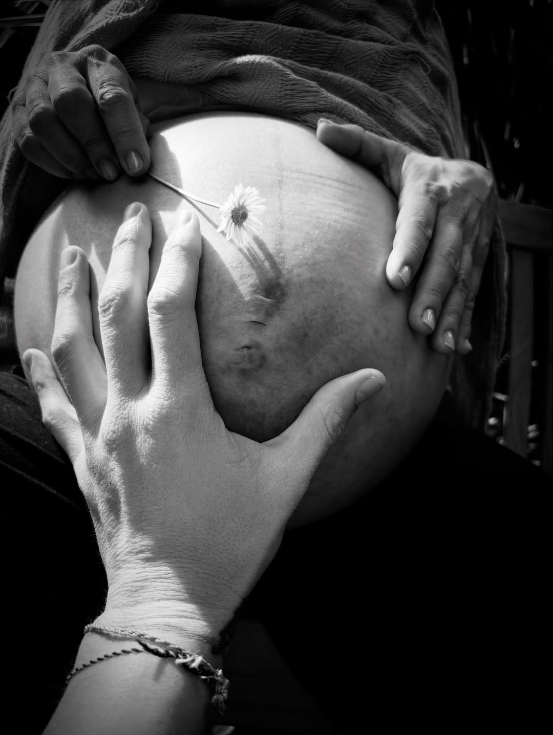 Natalia Lafourcade embarazada | Fuente: Instagram/natalialafourcade