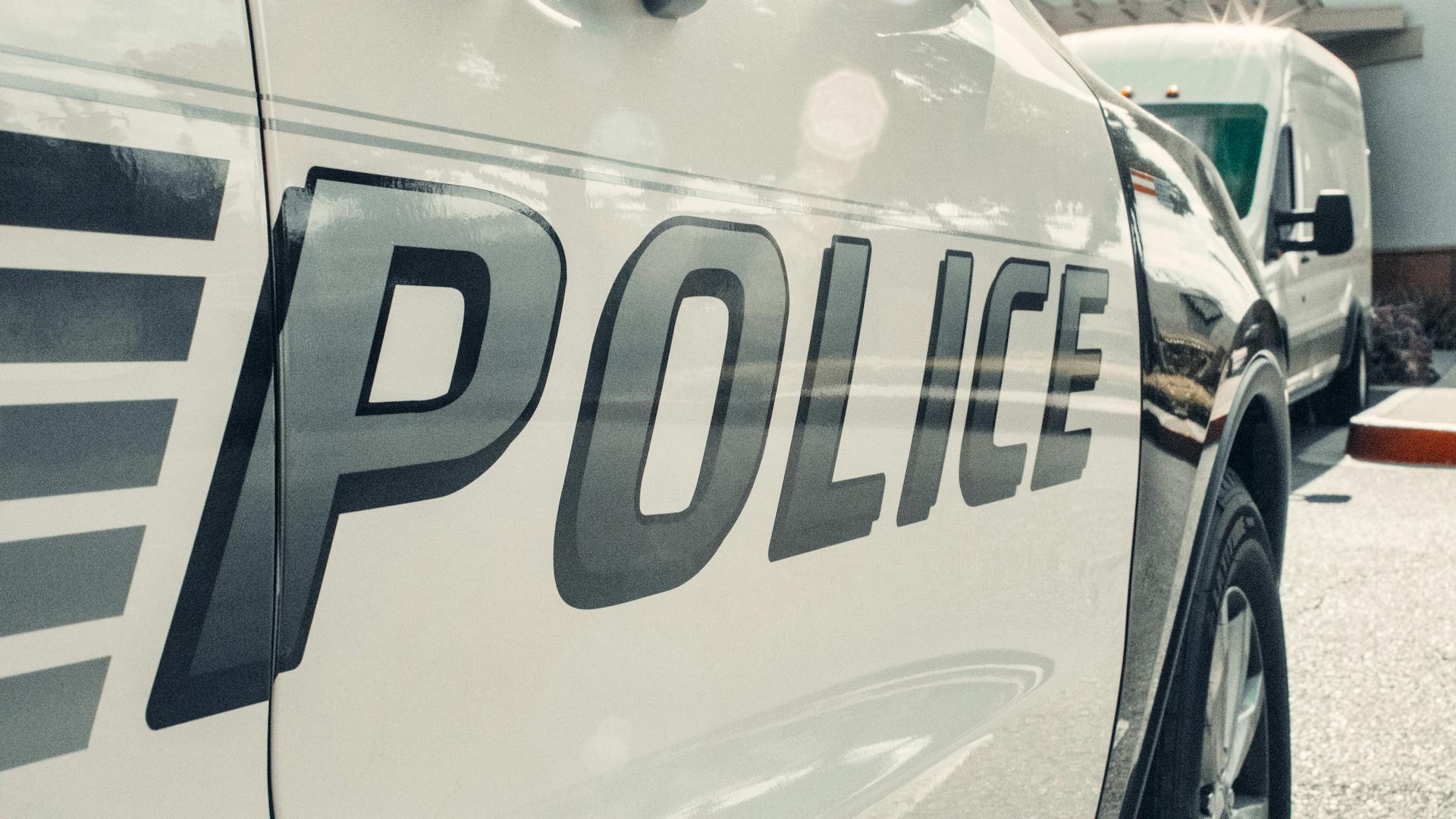 Primer plano de un automóvil de Policía | Fuente: Pexels