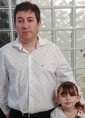 Los sobrevivientes, Diego García y su hija menor. | Foto: YouTube/Todo Noticias