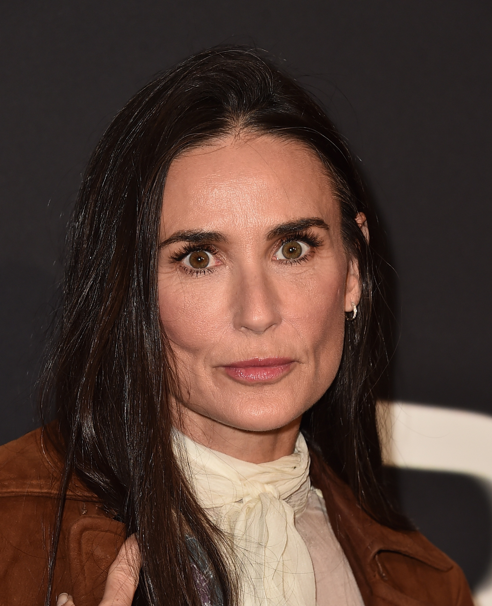 Demi Moore asiste al estreno de Prada Presents "Past Forward" de David O. Russell el 15 de noviembre de 2016 en Los Ángeles, California. | Fuente: Getty Images