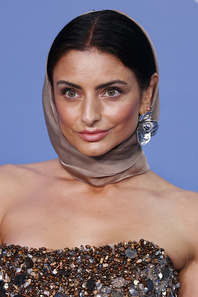 Aislinn Derbez asiste a los CNMI Sustainable Fashion Awards 2024 durante la Semana de la Moda Femenina de Milán Primavera/Verano 2025 en el Teatro Alla Scala el 22 de septiembre de 2024 en Milán, Italia | Fuente: Getty Images