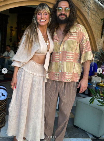 Heidi Klum y Tom Kaulitz sonriendo para una foto juntos. | Fuente: Instagram/heidiklum