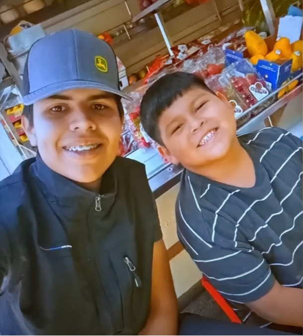 Nadir Gavarrete murió en el lugar del accidente, mientras que su hermano fue llevado a un hospital en condición estable. | Fuente: Youtube/Primer Impacto.