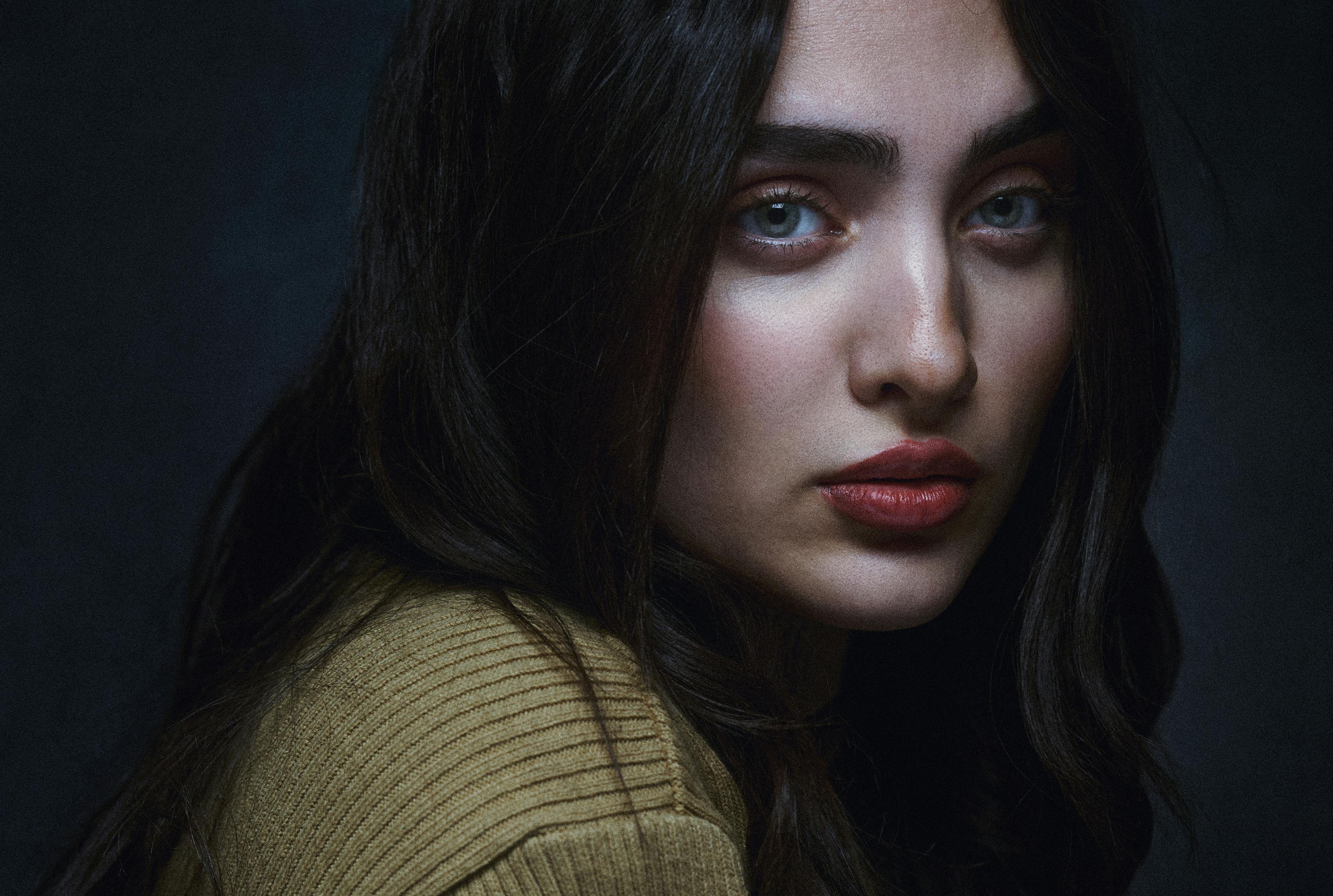 Un primer plano de una mujer | Fuente: Pexels