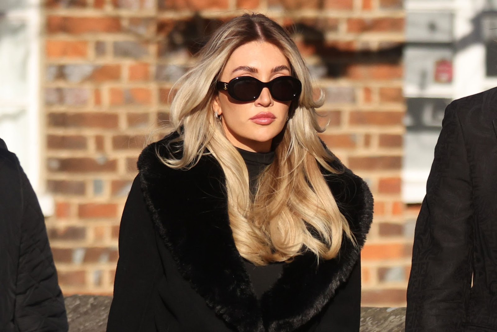 Kate Cassidy en el funeral de Liam Payne el 20 de noviembre de 2024, en Amersham, Reino Unido | Fuente: Getty Images