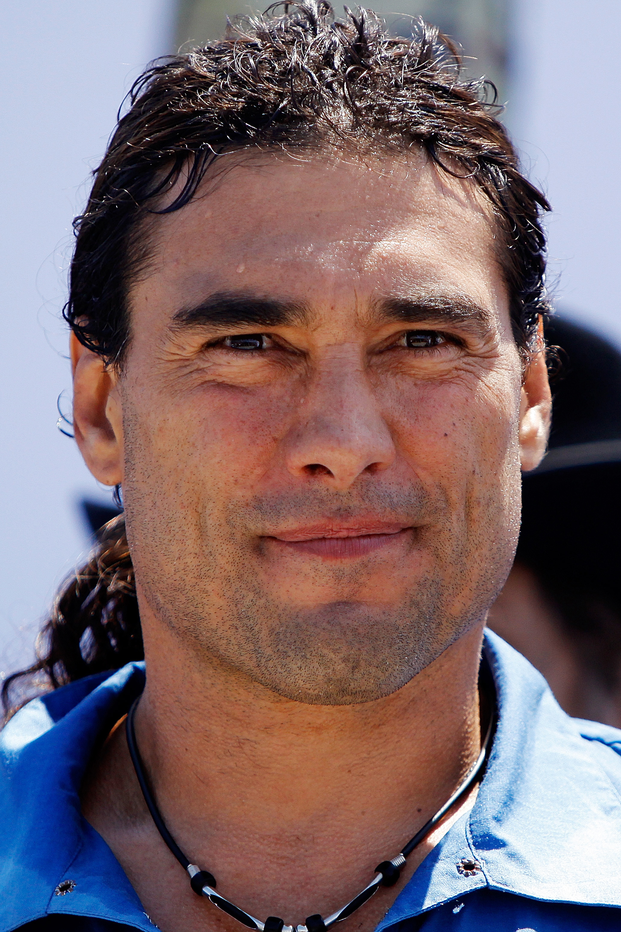 Eduardo Yáñez posa para una fotografía durante el primer día de rodaje de la telenovela “Corazón Salvaje” el 17 de agosto de 2009 en Veracruz, México.