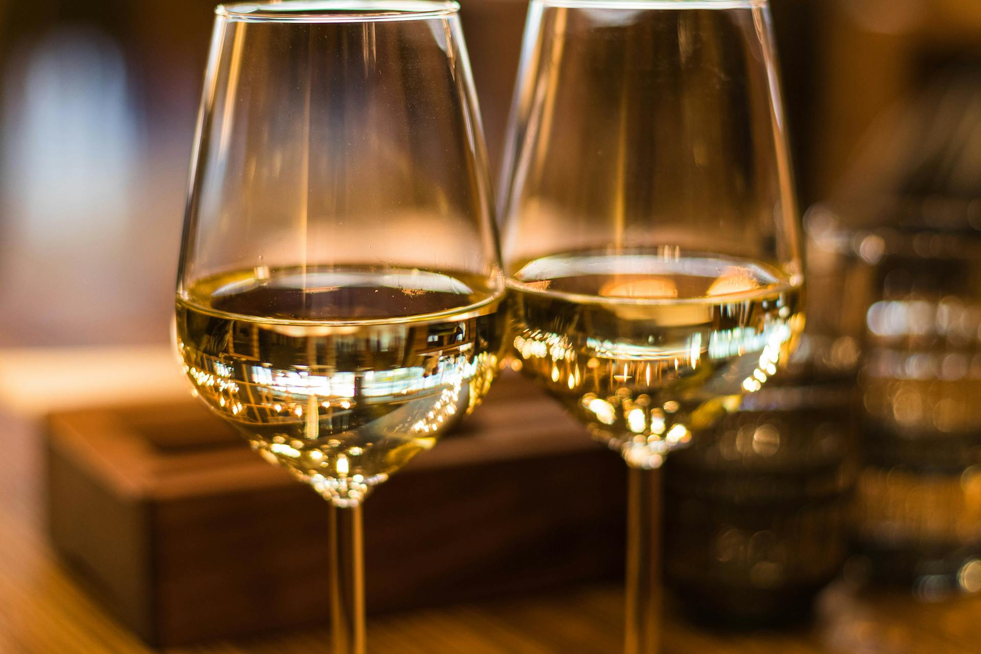 Dos copas de vino | Fuente: Pexels
