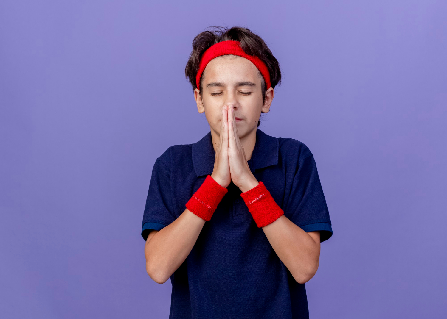 Un chico pidiendo disculpas | Fuente: Freepik