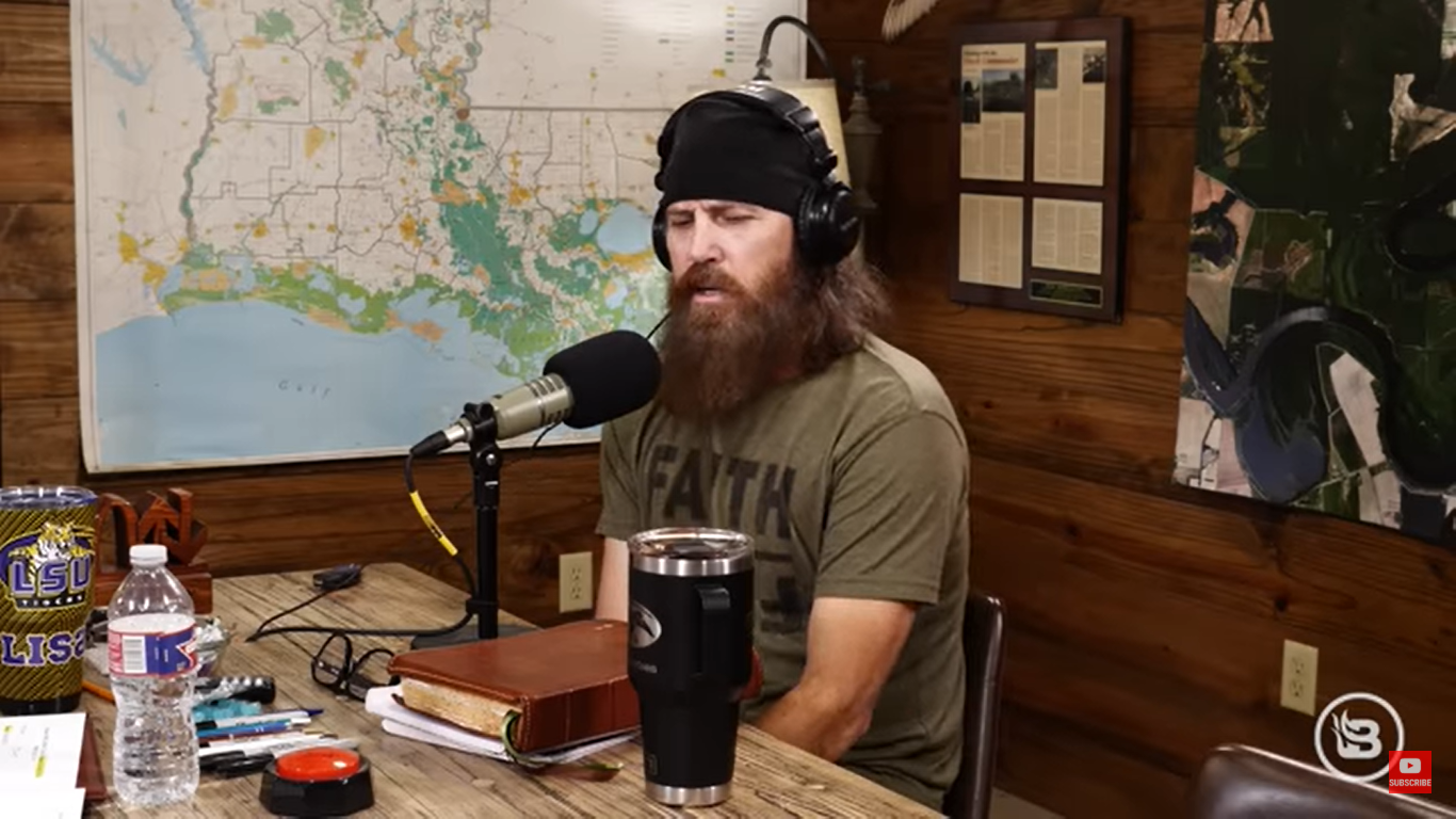 Jase Robertson en el podcast "Unashamed with the Robertson Family" el 6 de diciembre de 2024 | Fuente: YouTube/PhilRobertson